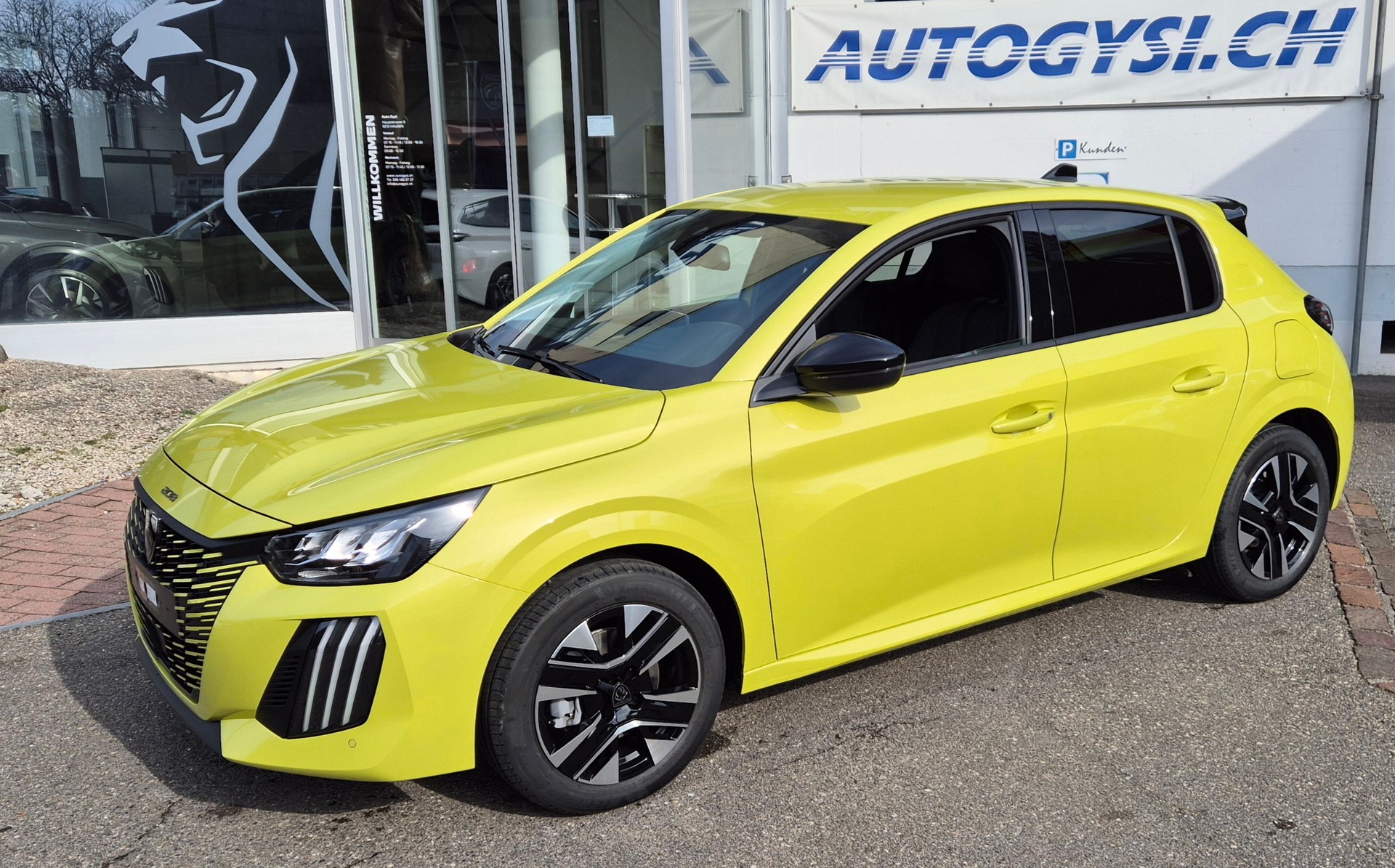 PEUGEOT e-208 Allure Helvetia (439)-image-7
