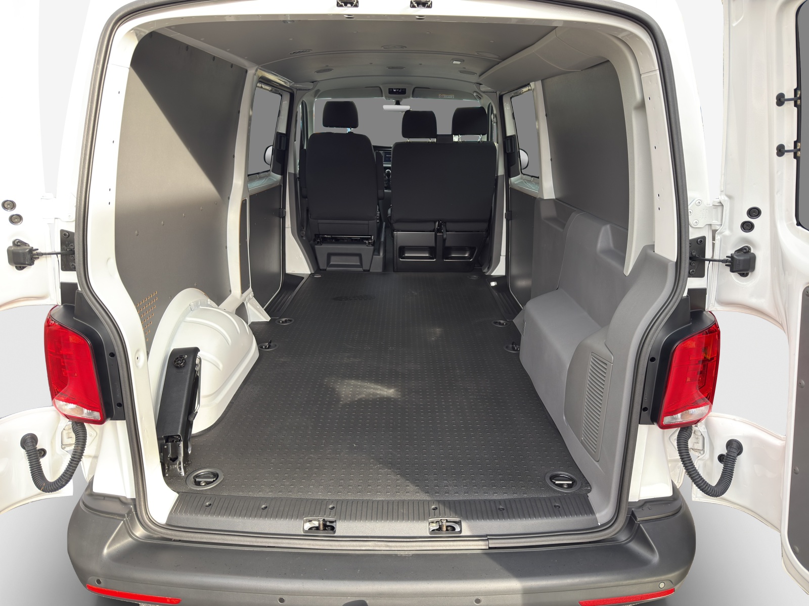 VW T6.1 2.0 TDI-image-12