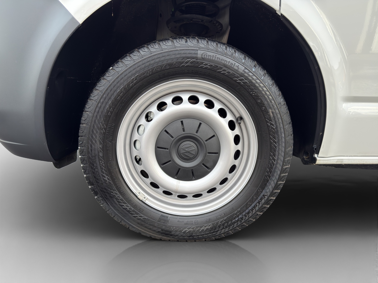 VW T6.1 2.0 TDI-image-14