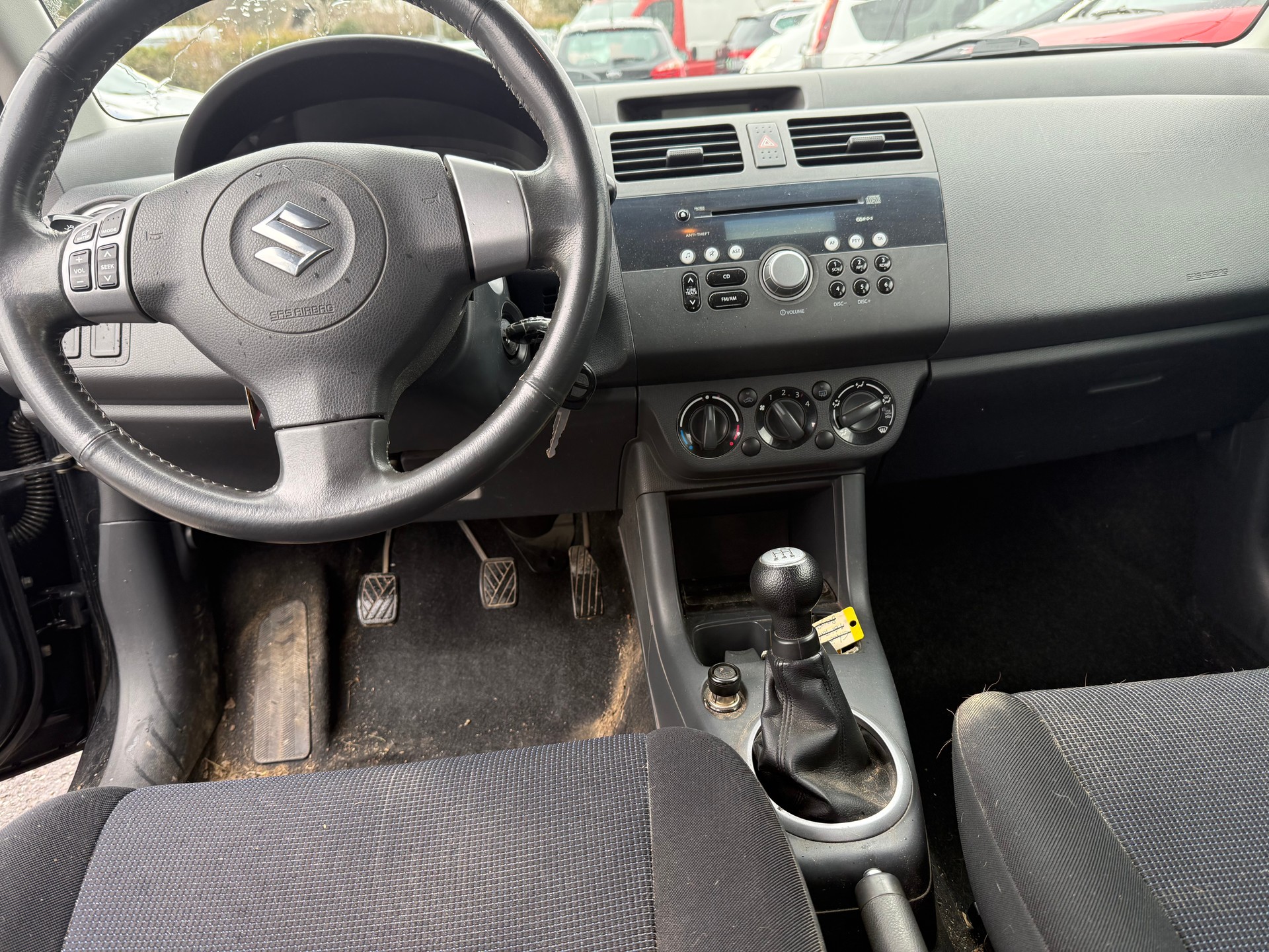 SUZUKI Swift-image-7