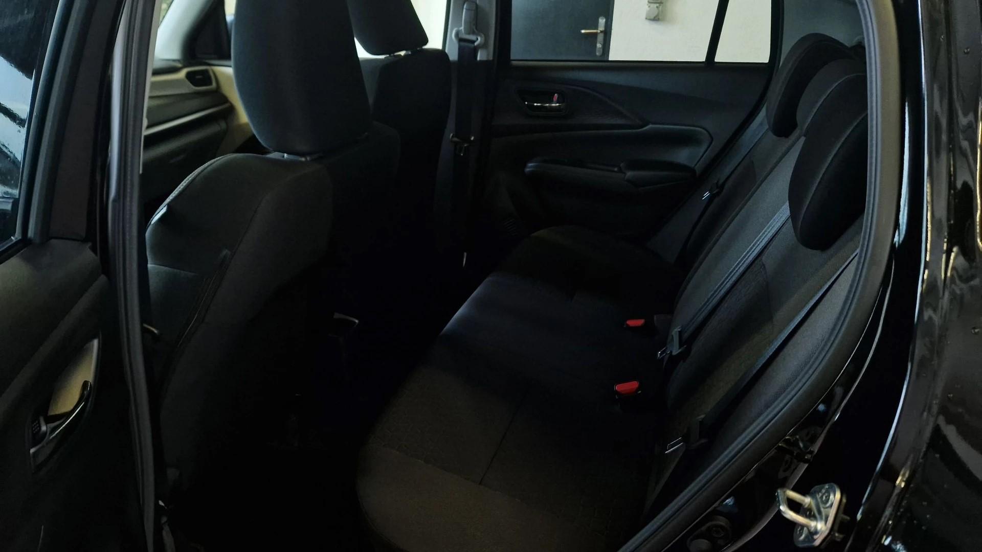 SUZUKI Swift 1.2 Compact Top Hybrid 4x4-image-6