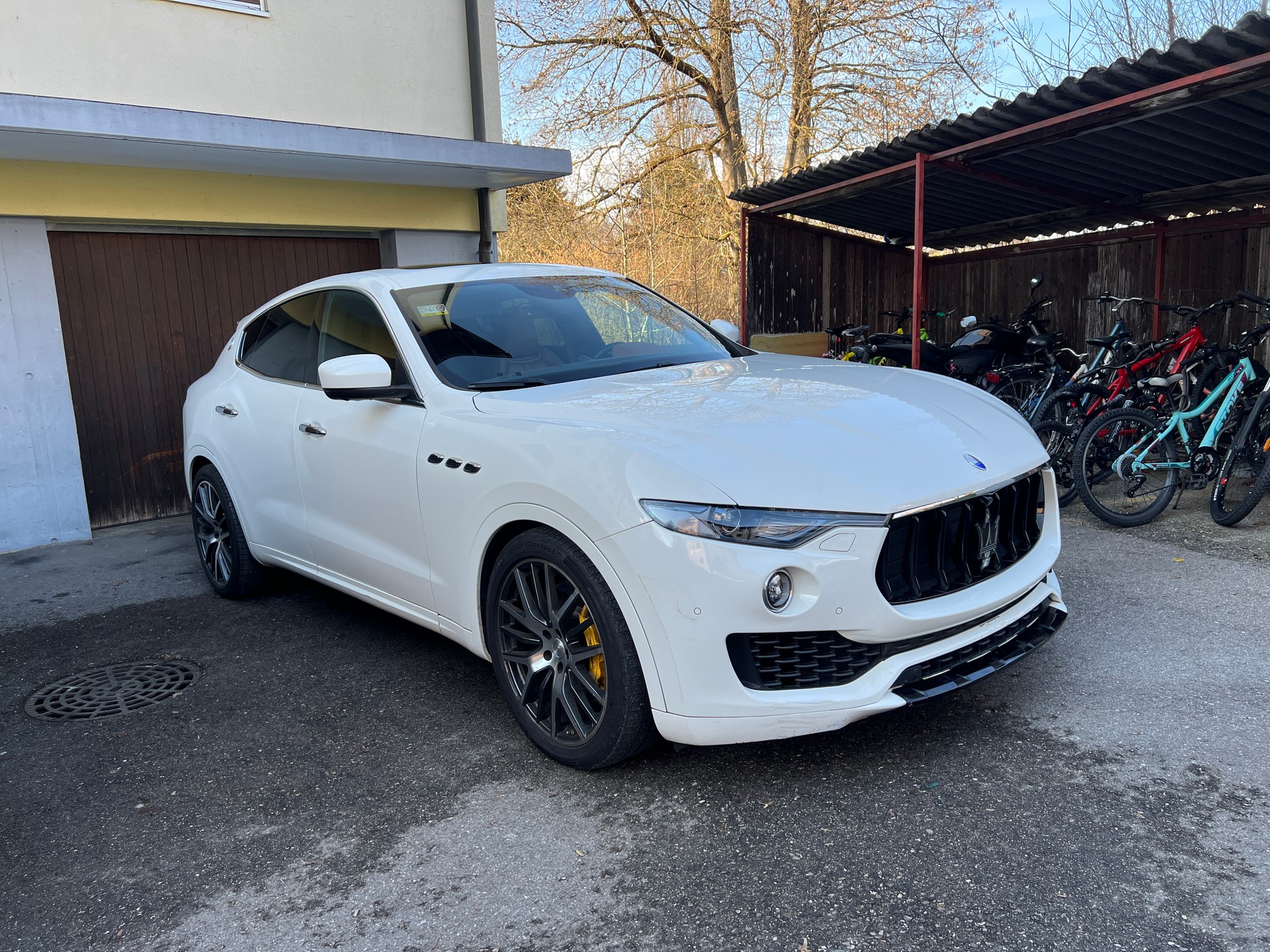 MASERATI Levante S 3.0 V6 Automatica-image-2
