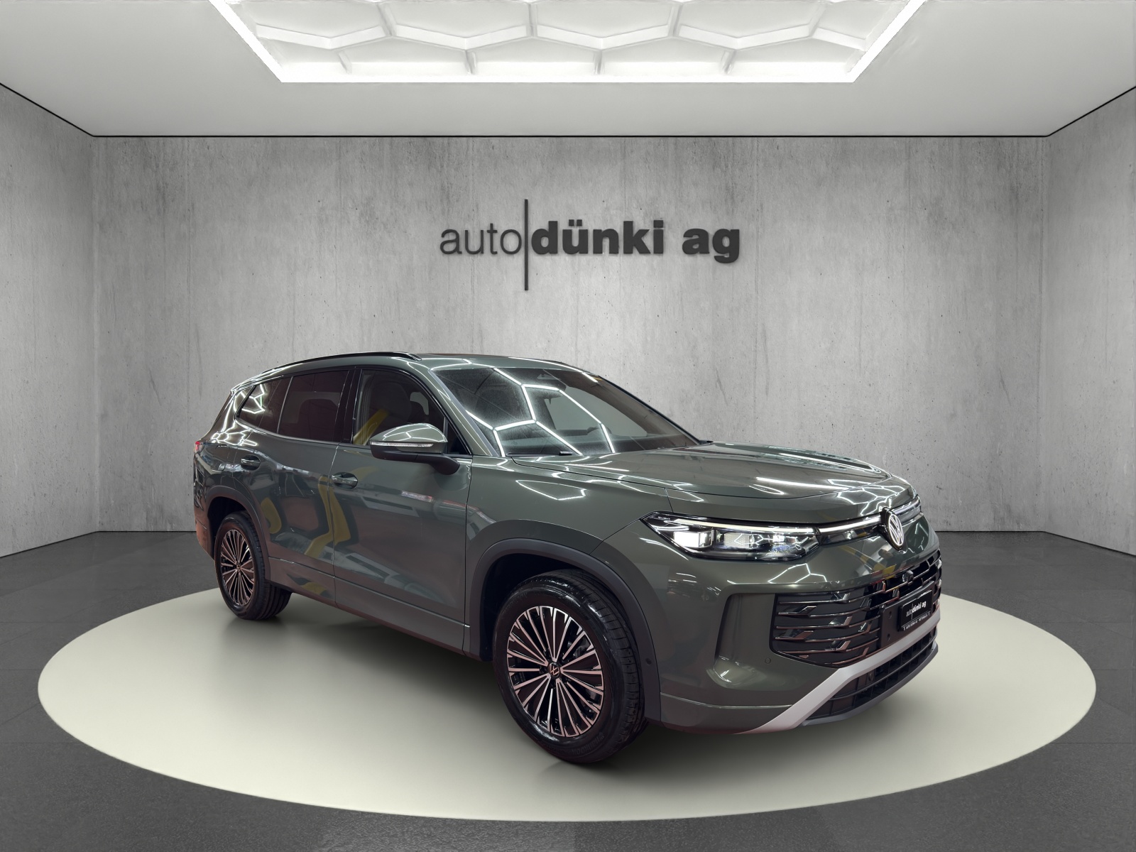 VW Tayron 2.0 TSI Elegance DSG 4Motion-image-5