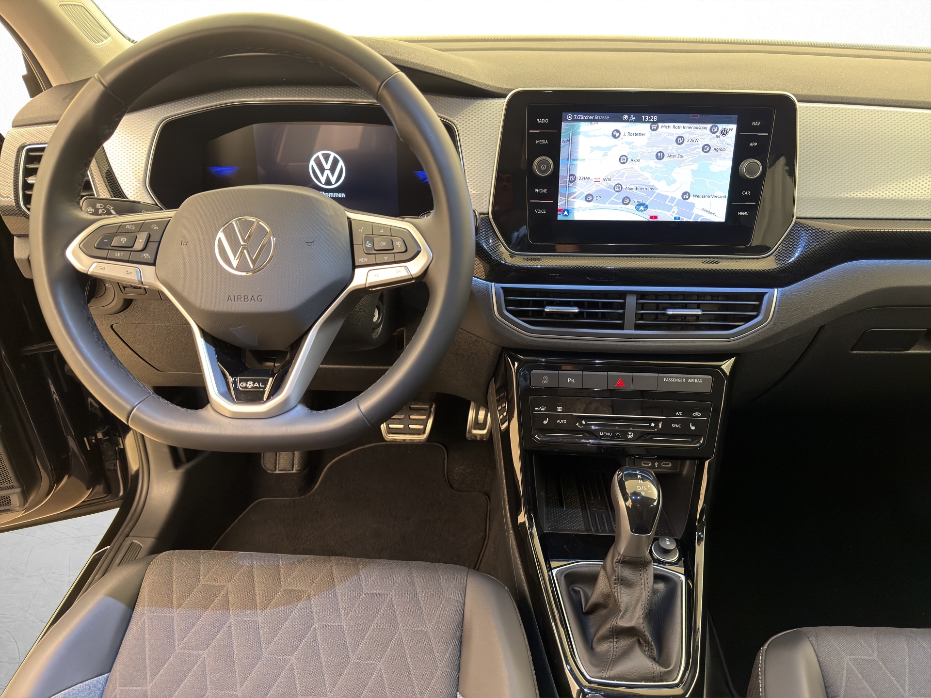 VW T-Cross 1.0 TSI 115 Goal DSG-image-5