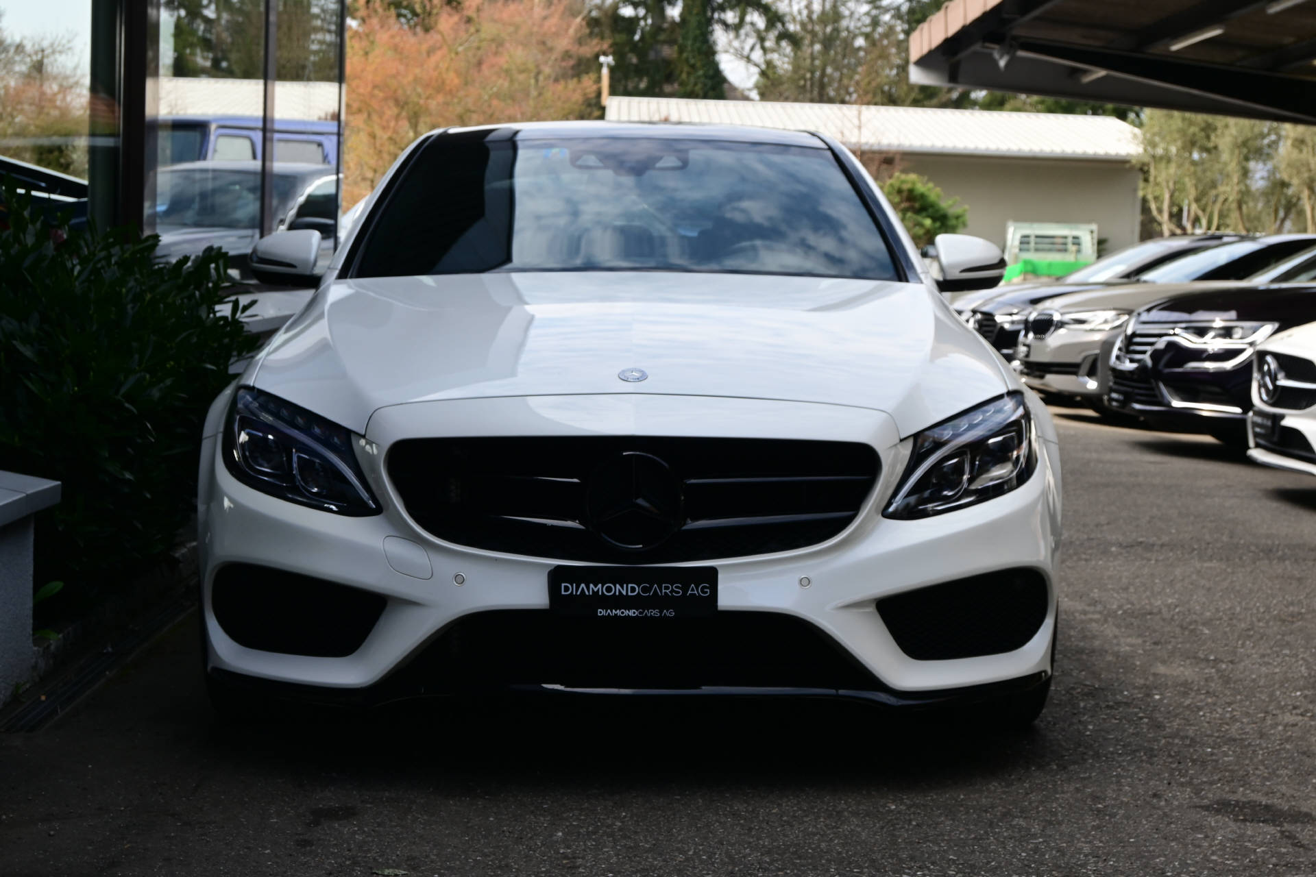 MERCEDES-BENZ C 300 AMG Line *Diamond Perlweiss*HUD*Pano*UVM.-image-1
