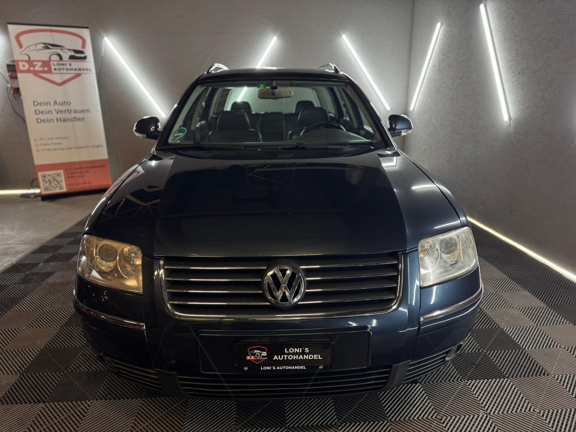 VW Passat Variant 2.0 TDI Highline-image-2