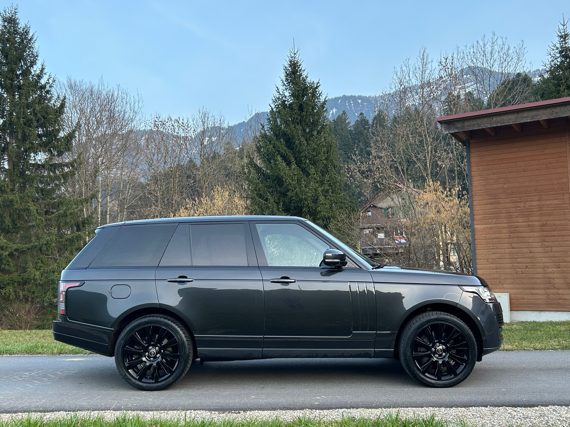 LAND ROVER Range Rover 4.4 SDV8 Autobiography Automatic-image-3