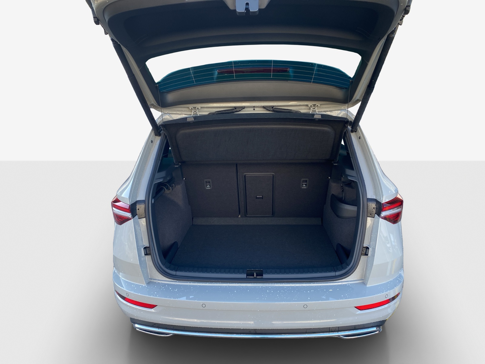 SKODA Karoq 2.0 TSI SportLine 4x4 DSG-image-12
