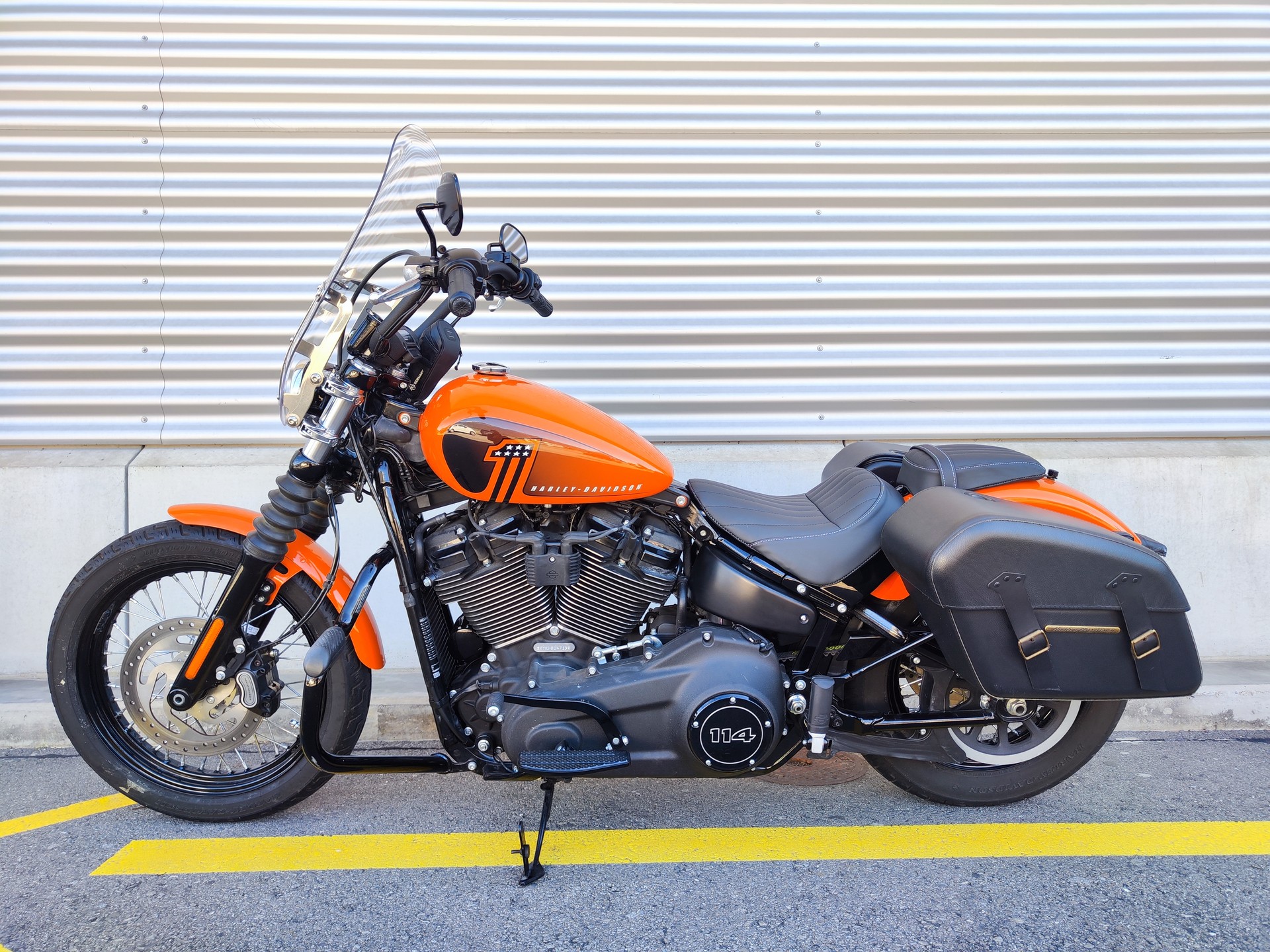 HARLEY-DAVIDSON FXBBS Street Bob 114