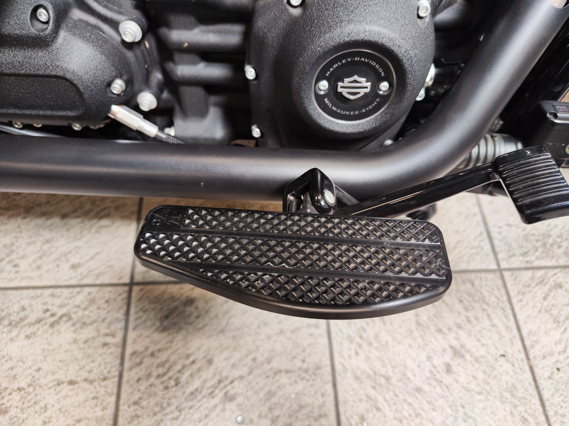 HARLEY-DAVIDSON FXBBS Street Bob 114-image-7