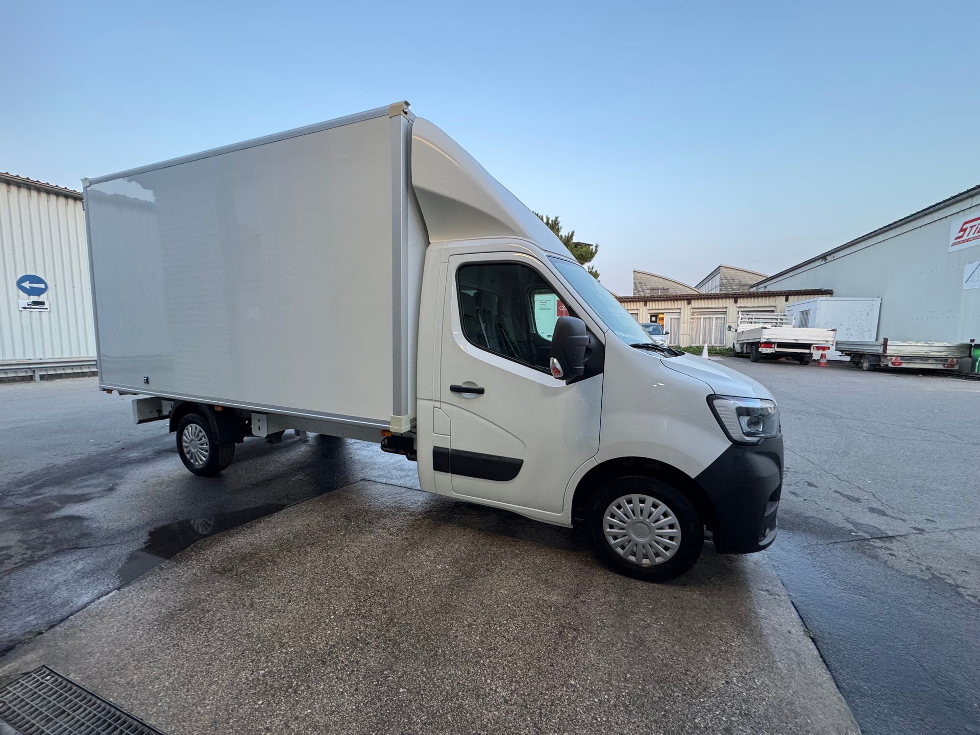 RENAULT MASTER
