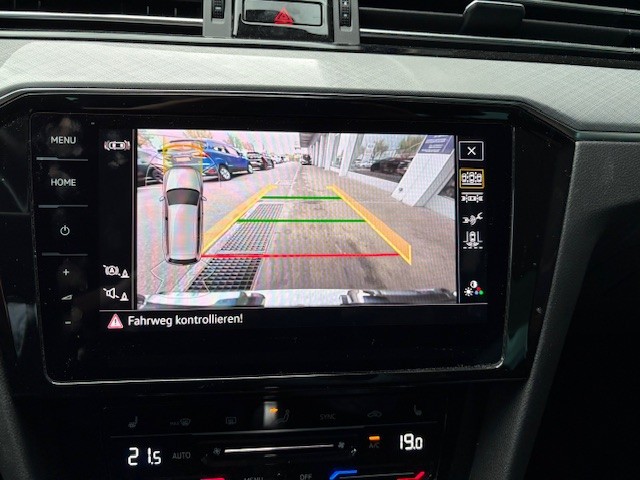 VW Passat 2.0 TDI BMT Business 4Motion DSG-image-15