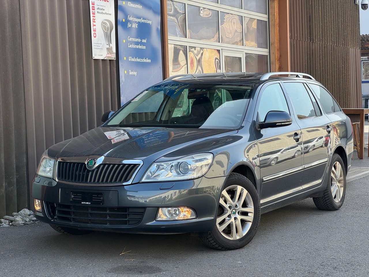 SKODA Octavia Combi 2.0 TDI AllDrive 4x4 DSG-image-6