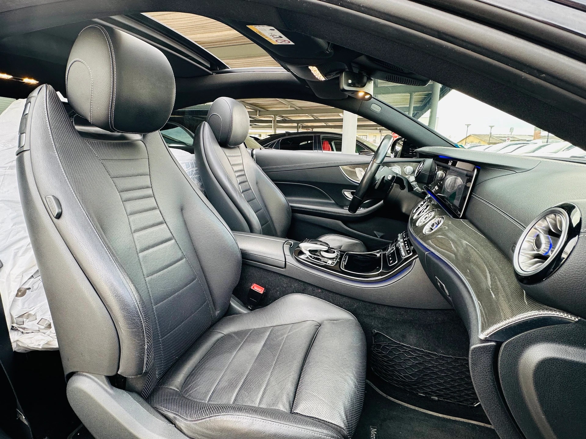 MERCEDES-BENZ E 450 Coupé Avantgarde 4 Matic 9G-Tronic-image-14