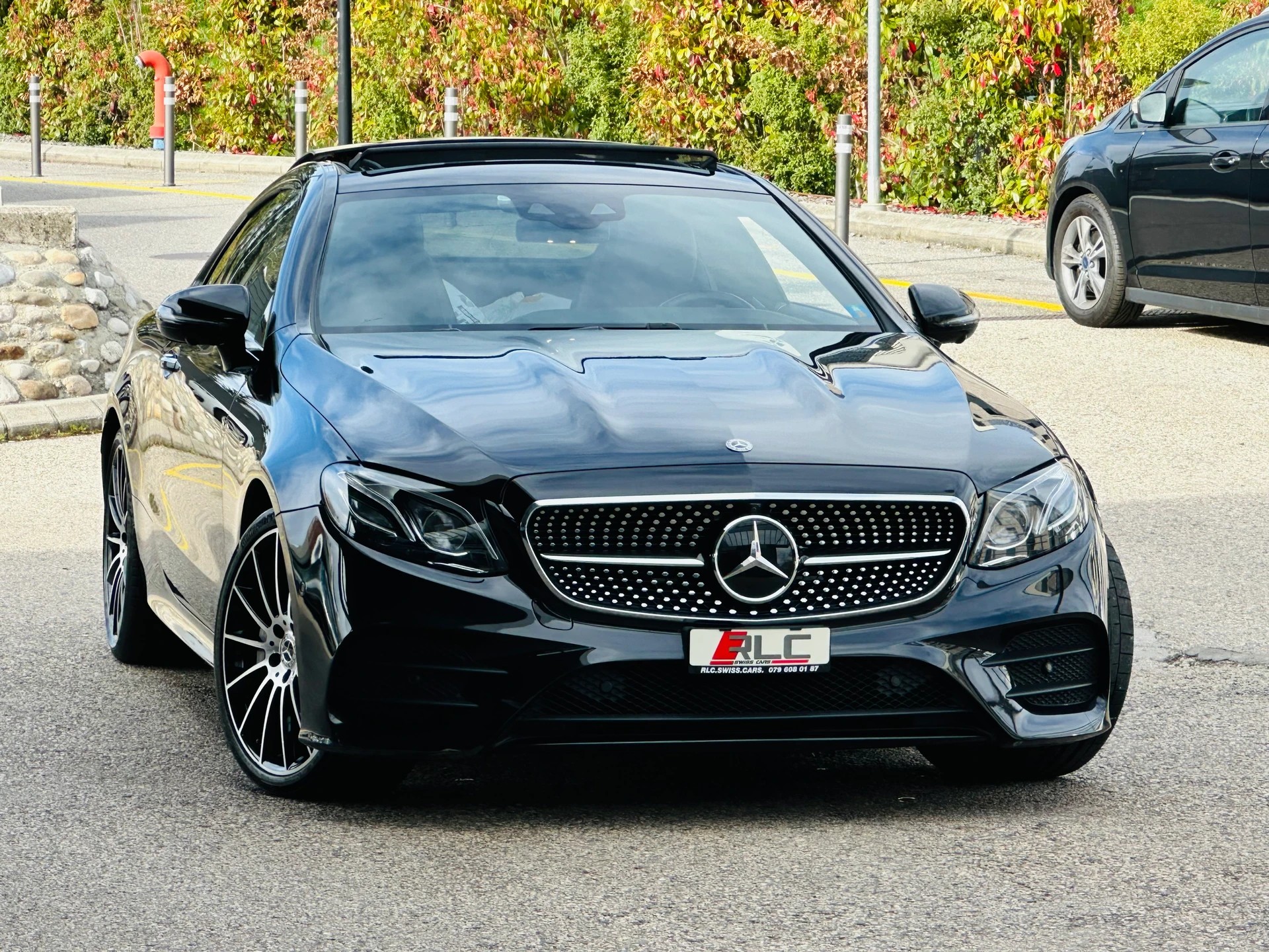 MERCEDES-BENZ E 450 Coupé Avantgarde 4 Matic 9G-Tronic-image-2
