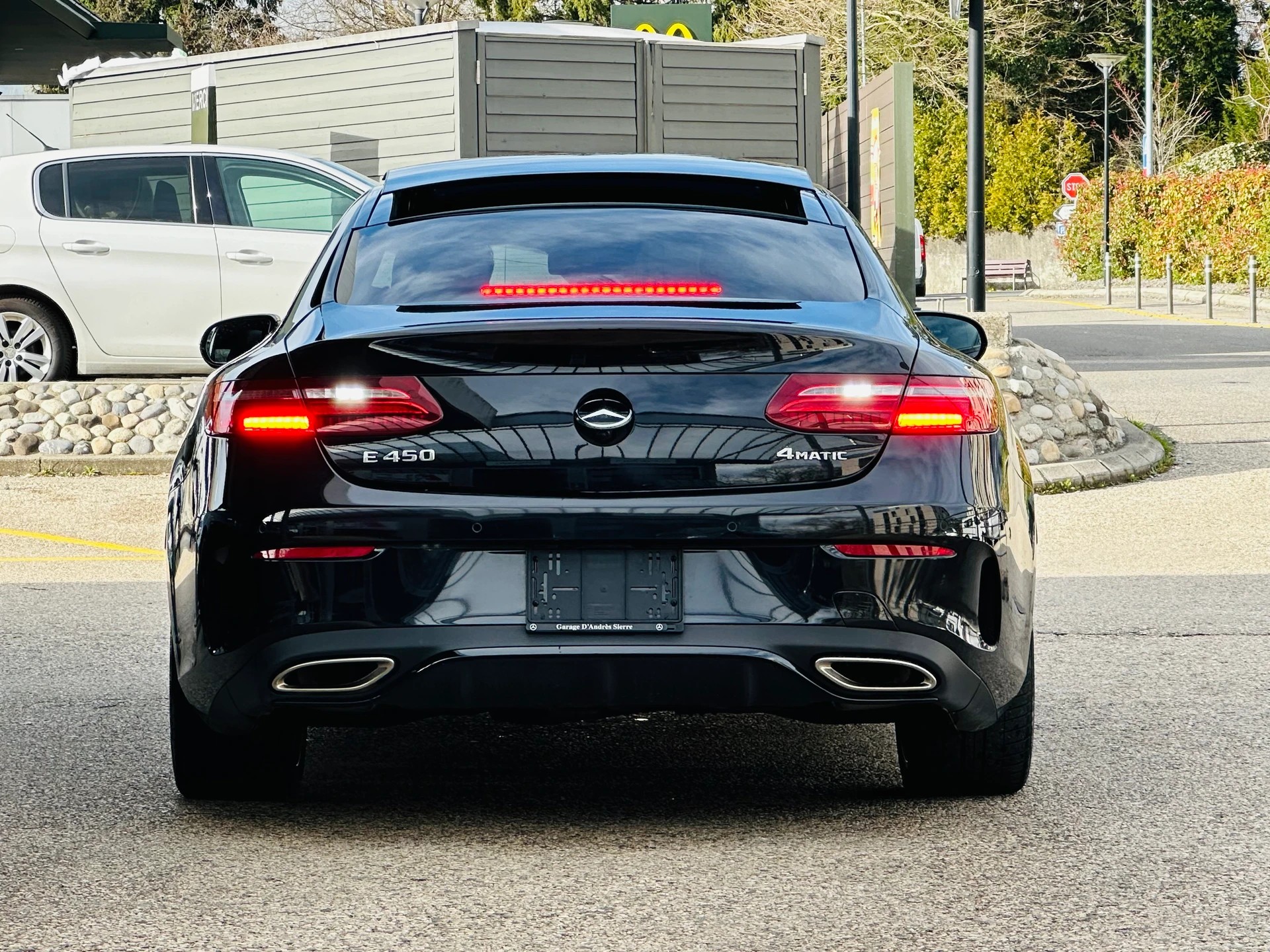 MERCEDES-BENZ E 450 Coupé Avantgarde 4 Matic 9G-Tronic-image-11