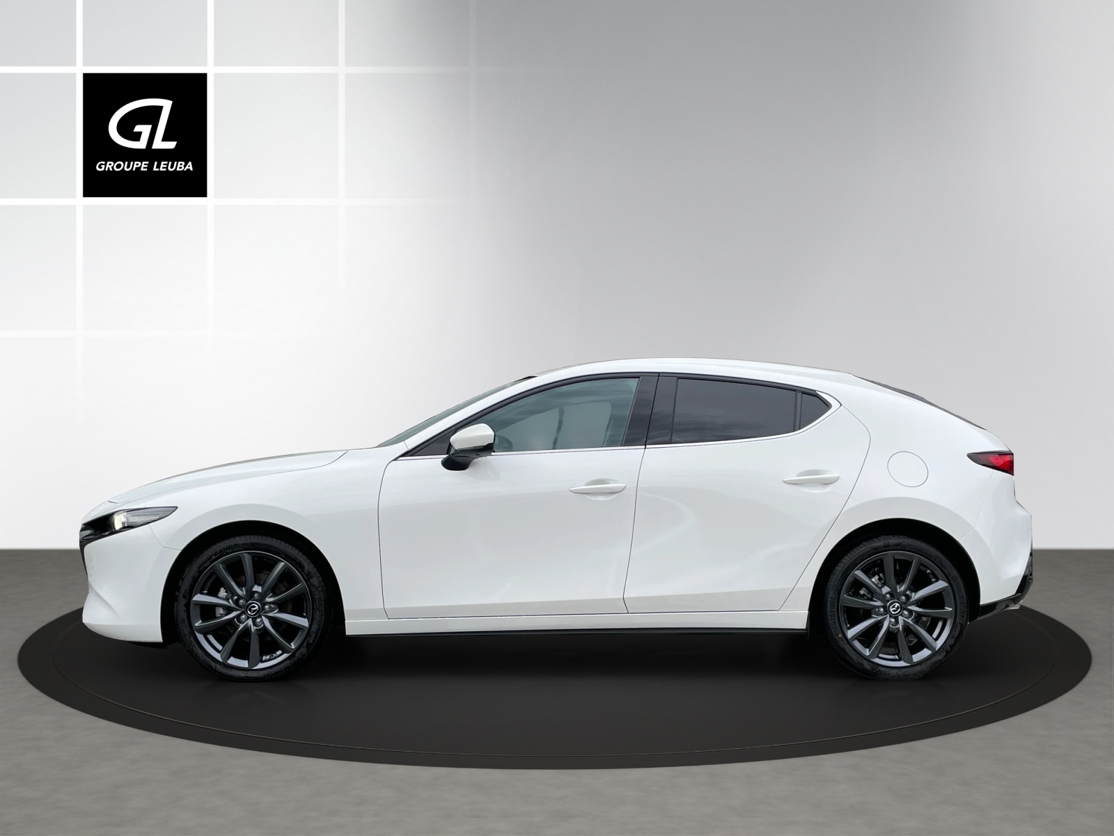 MAZDA 3 Hatchback SKYACTIV-G M Hybrid 140 Centre Line Automat-image-2