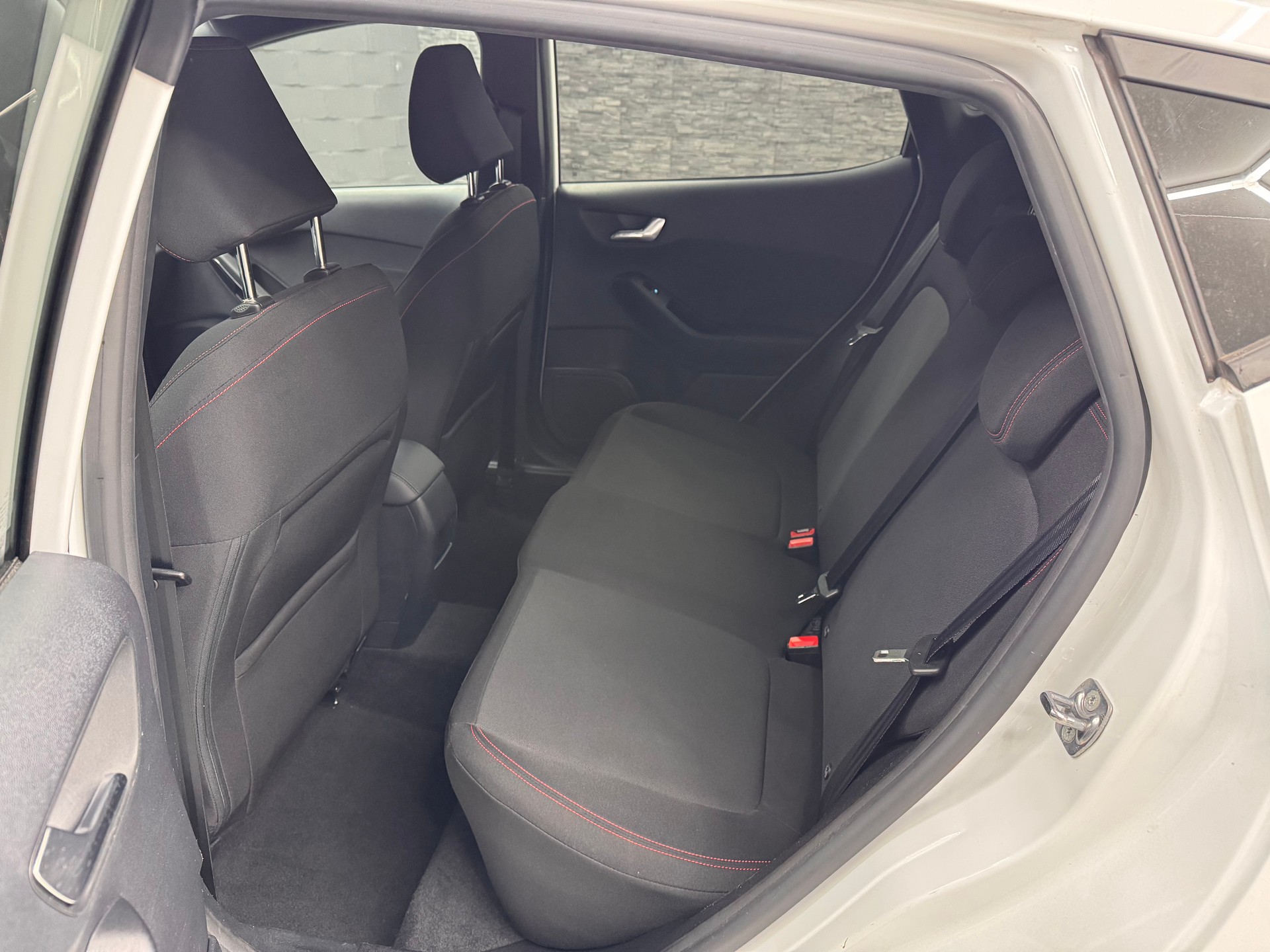 FORD Fiesta 1.0 SCTi MHEV ST Line Automat-image-12