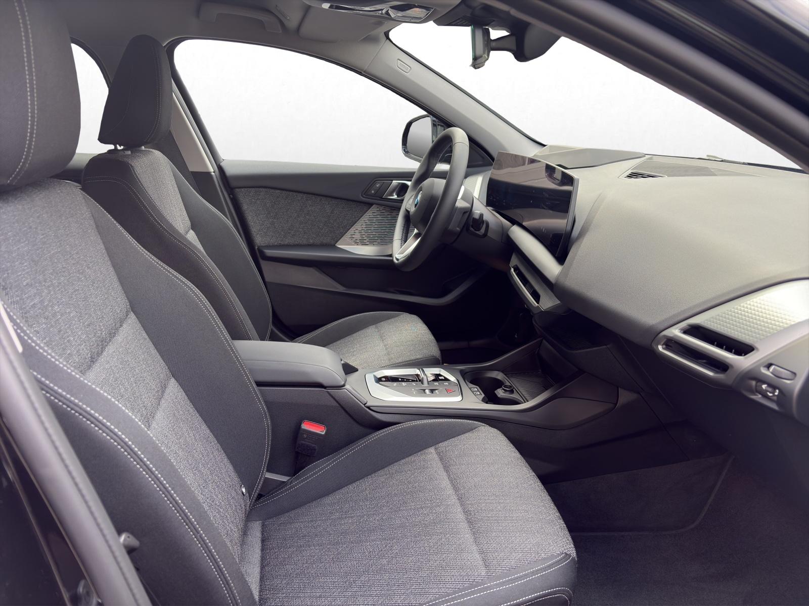 BMW 123 xDrive-image-15