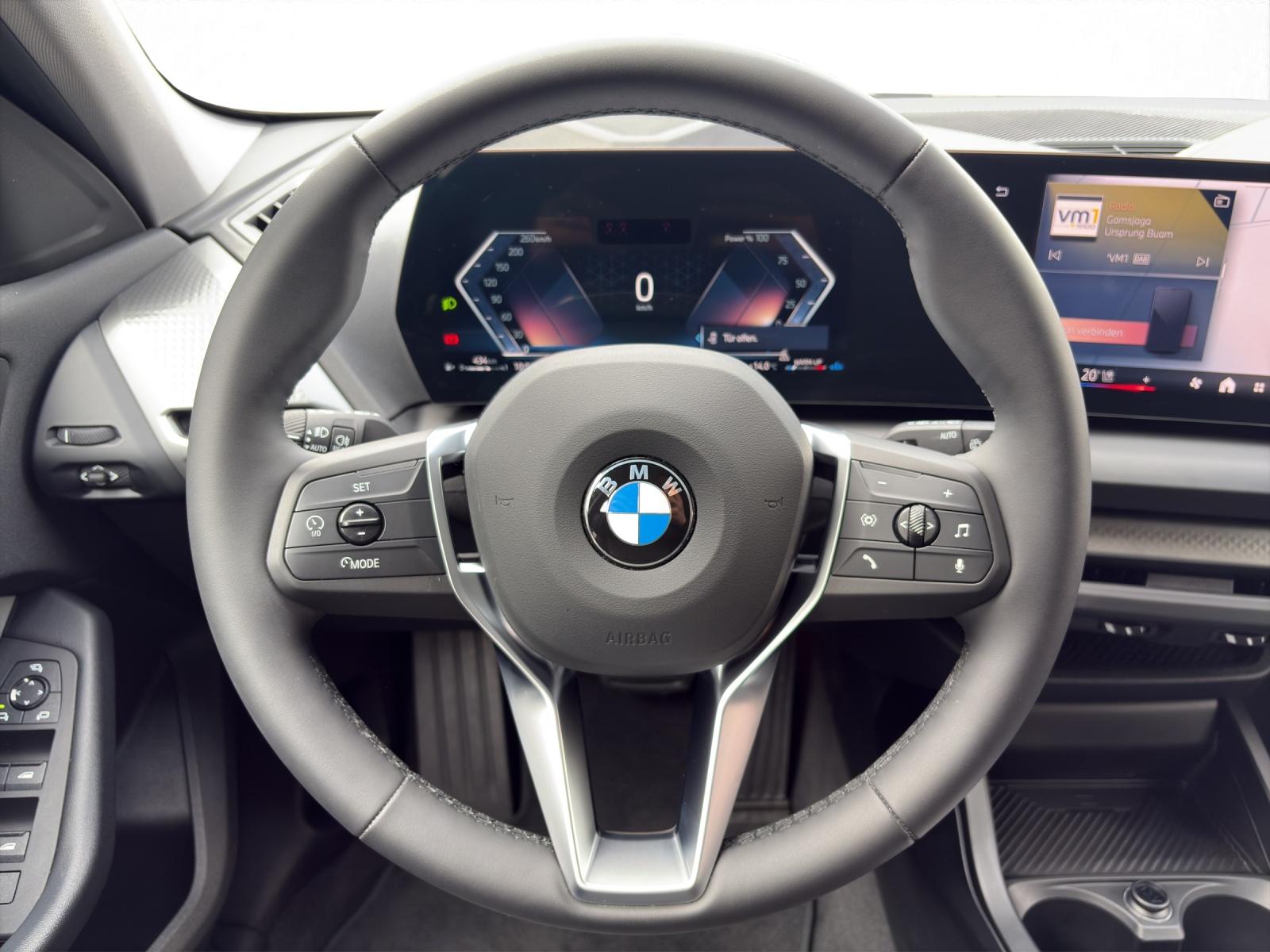 BMW 123 xDrive-image-10