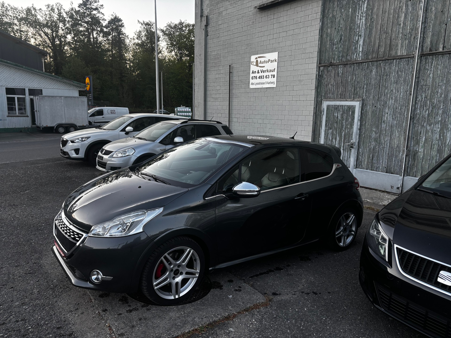 PEUGEOT 208 1.6 Turbo GTi-image-1