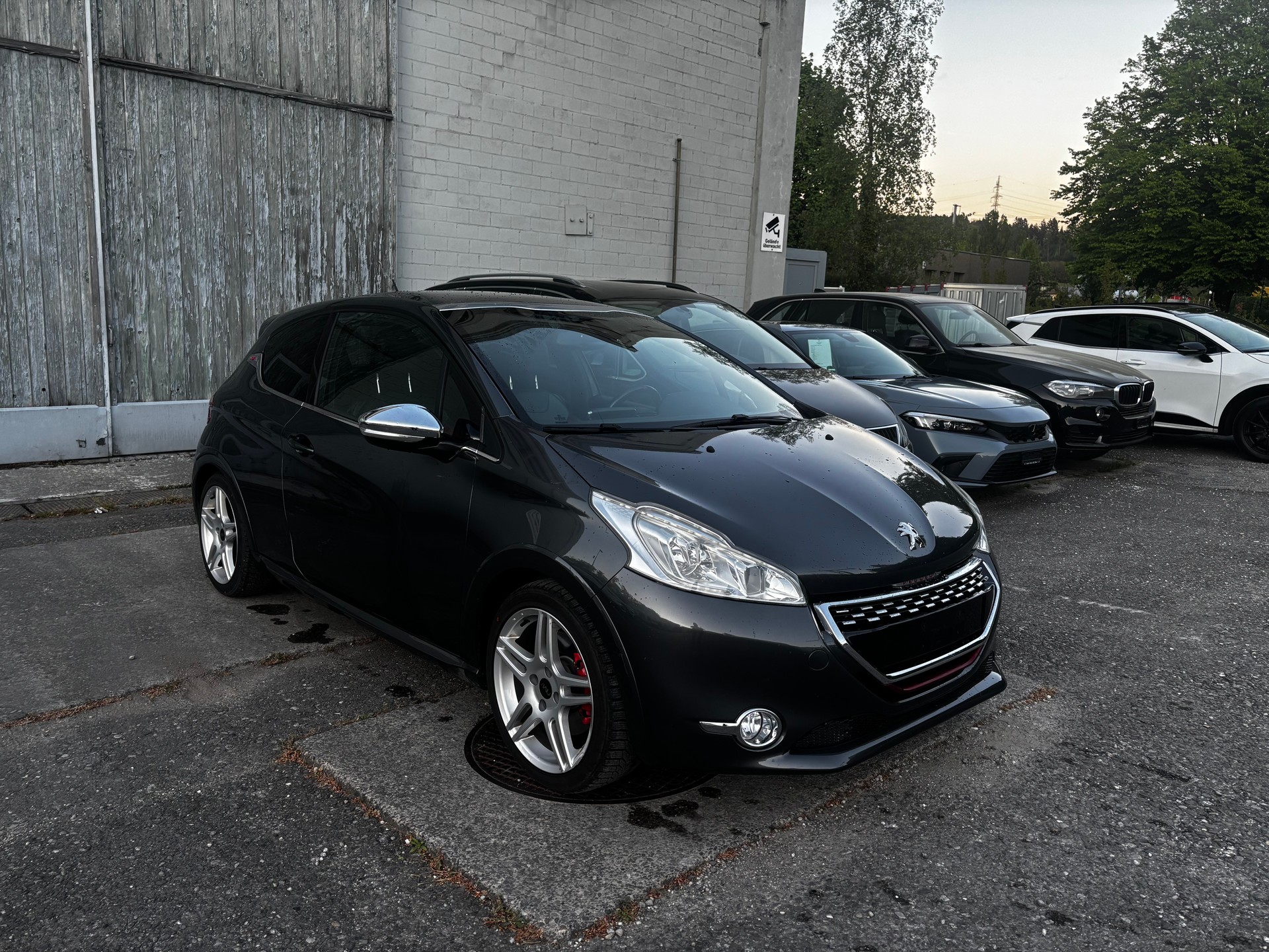 PEUGEOT 208 1.6 Turbo GTi-image-7