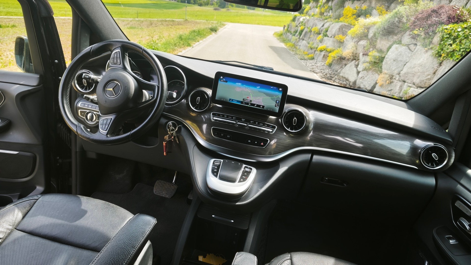 MERCEDES-BENZ V 250 d Avantgarde lang 9G-TRONIC-image-3