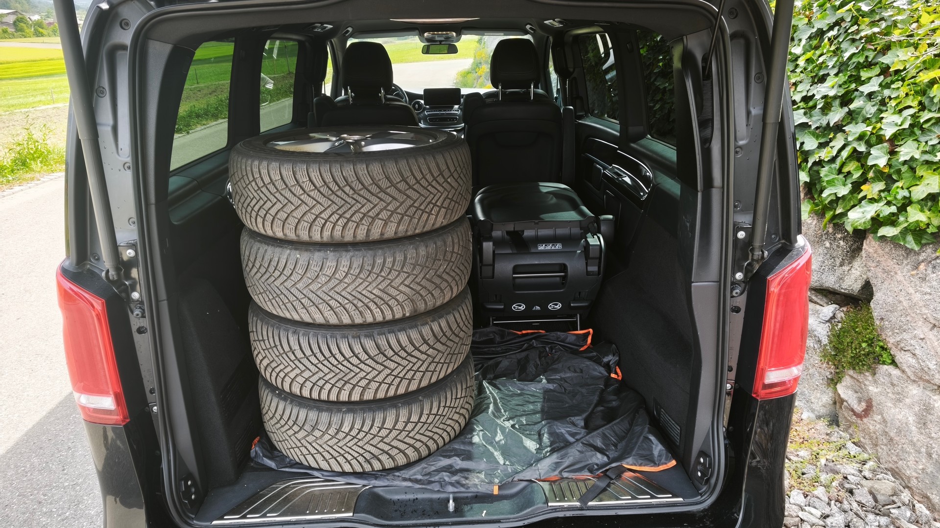 MERCEDES-BENZ V 250 d Avantgarde lang 9G-TRONIC-image-4