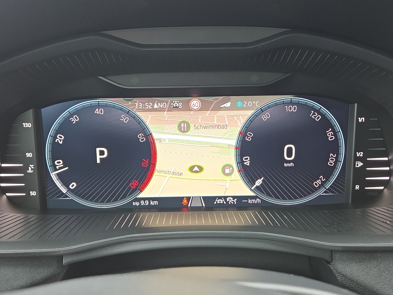 SKODA Kamiq 1.5 TSI Dynamic DSG-image-10