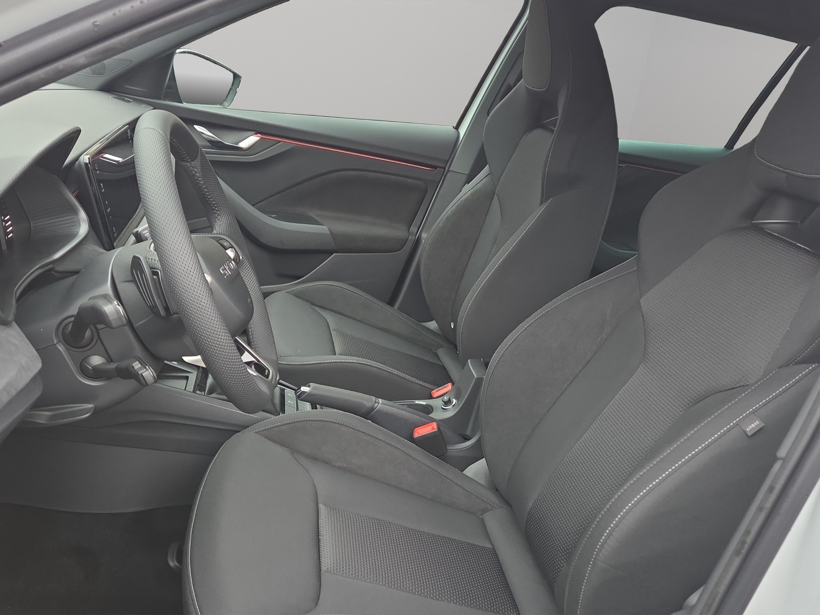 SKODA Kamiq 1.5 TSI Dynamic DSG-image-5