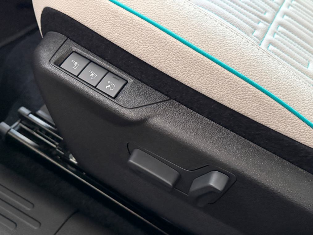 FIAT 600h MildHybrid La Prima-image-4