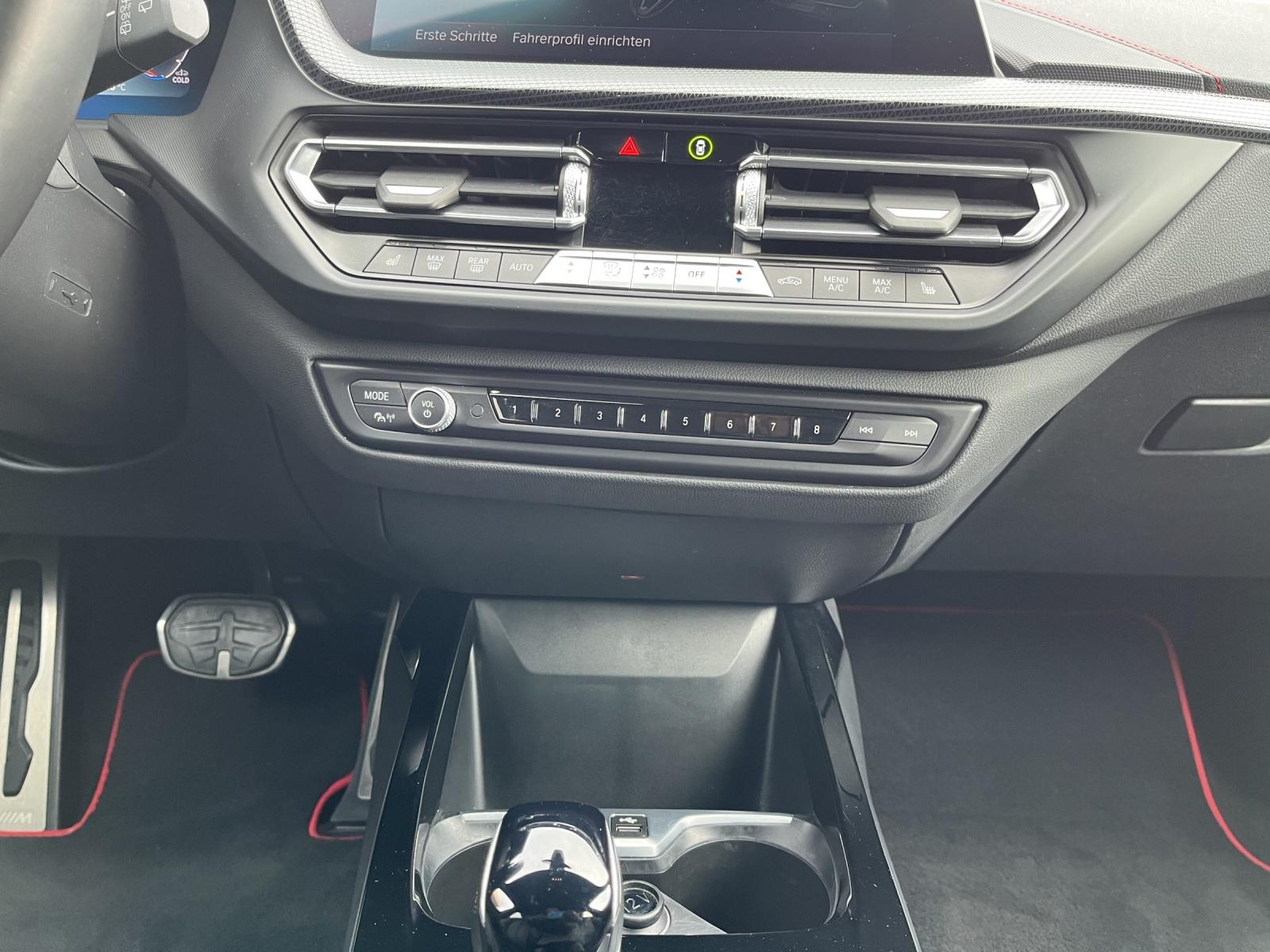 BMW 128ti-image-12