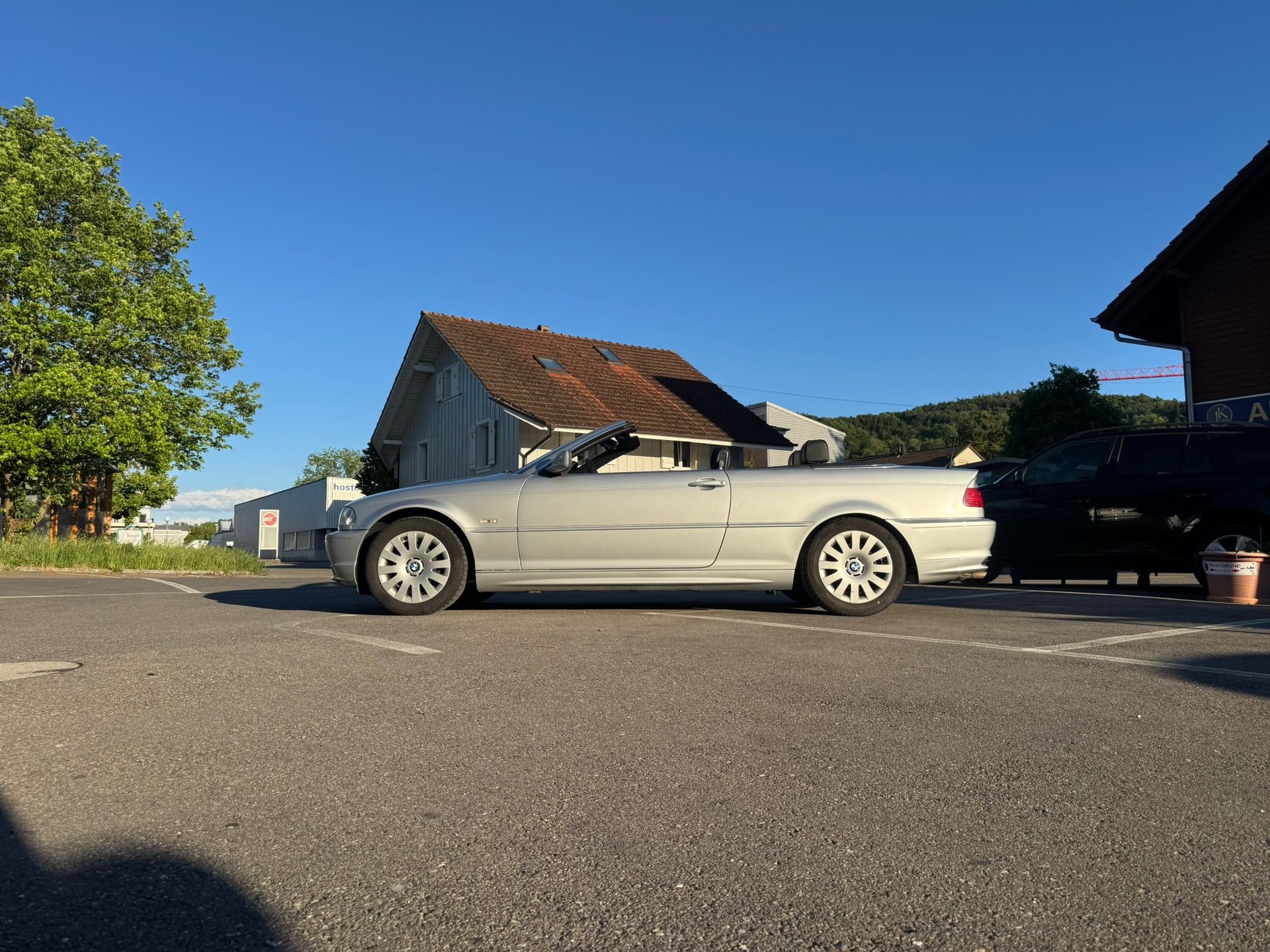 BMW 323Ci Cabriolet-image-4