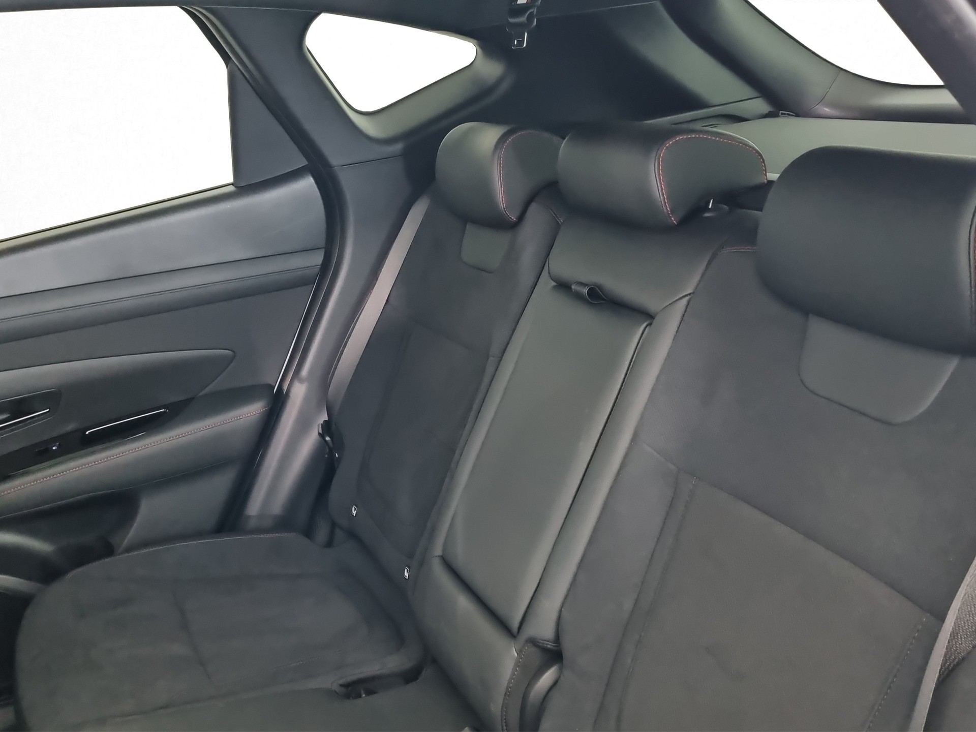 HYUNDAI TUCSON 1.6 T-GDI MHEV 4×4 DCT N-Line MJ25-image-6