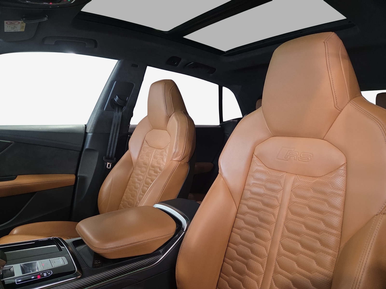 AUDI RSQ8 quattro tiptronic-image-17