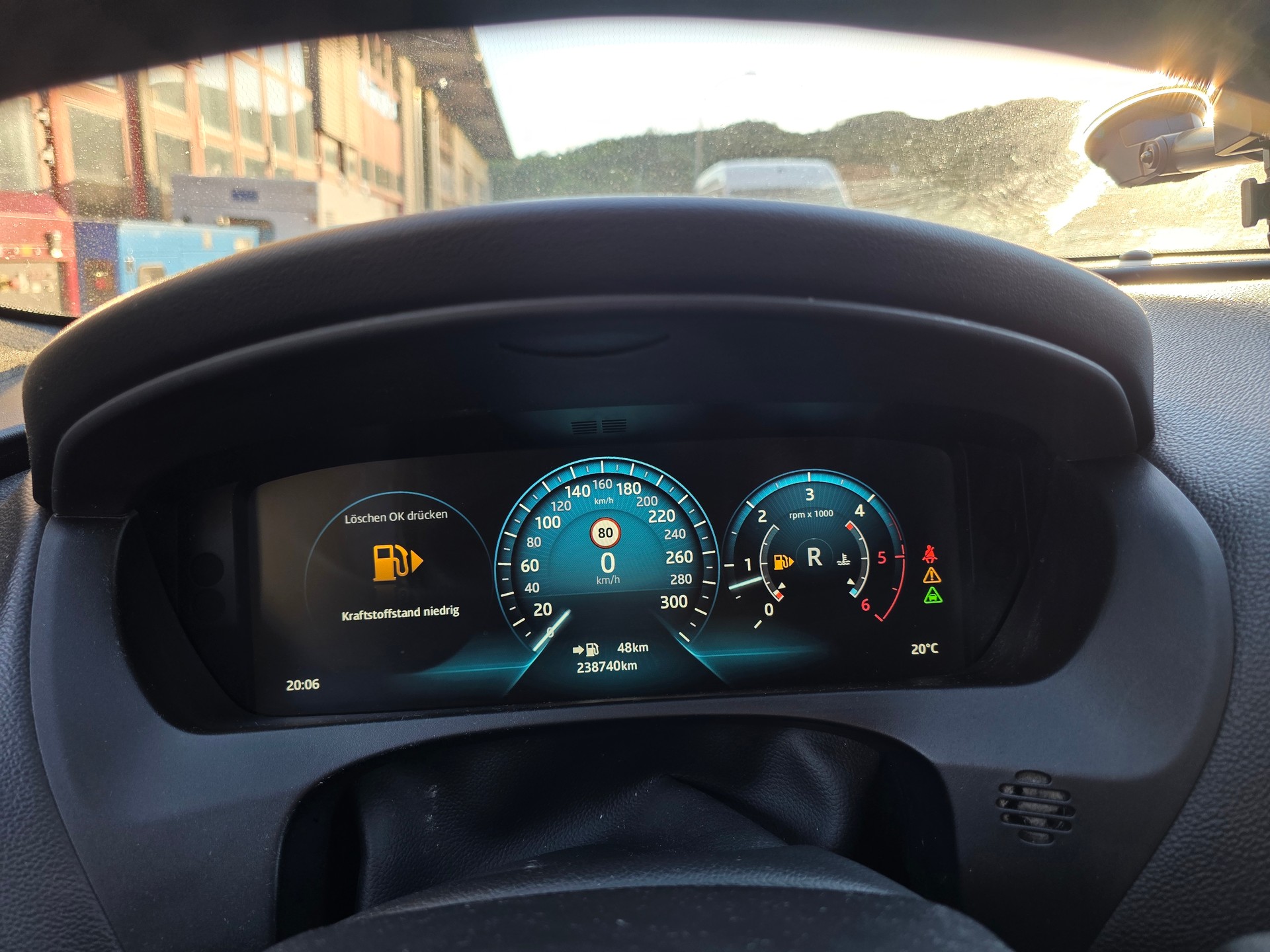 JAGUAR F-Pace 3.0 TD S AWD Automatik-image-10