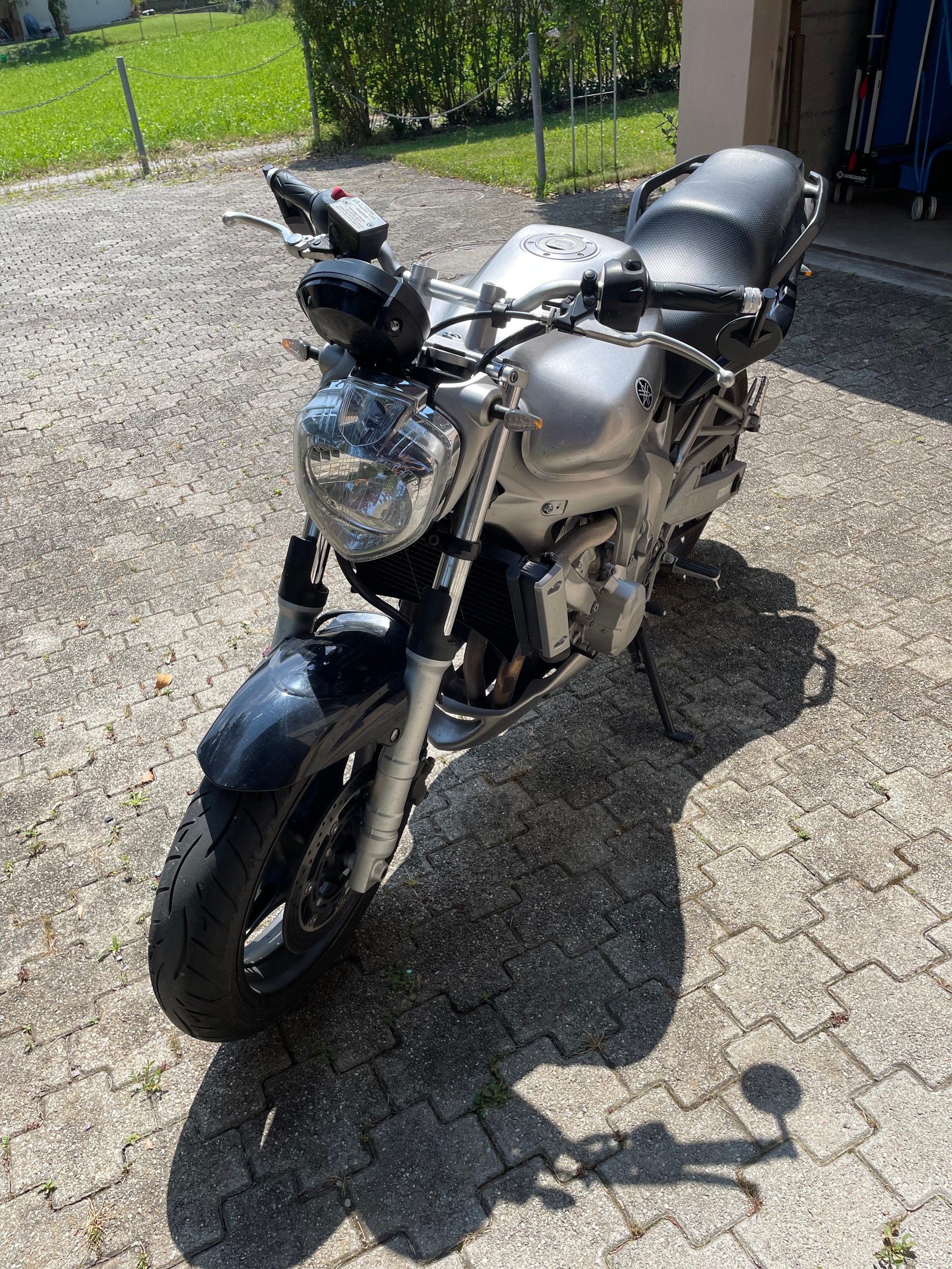 YAMAHA FZ6 N