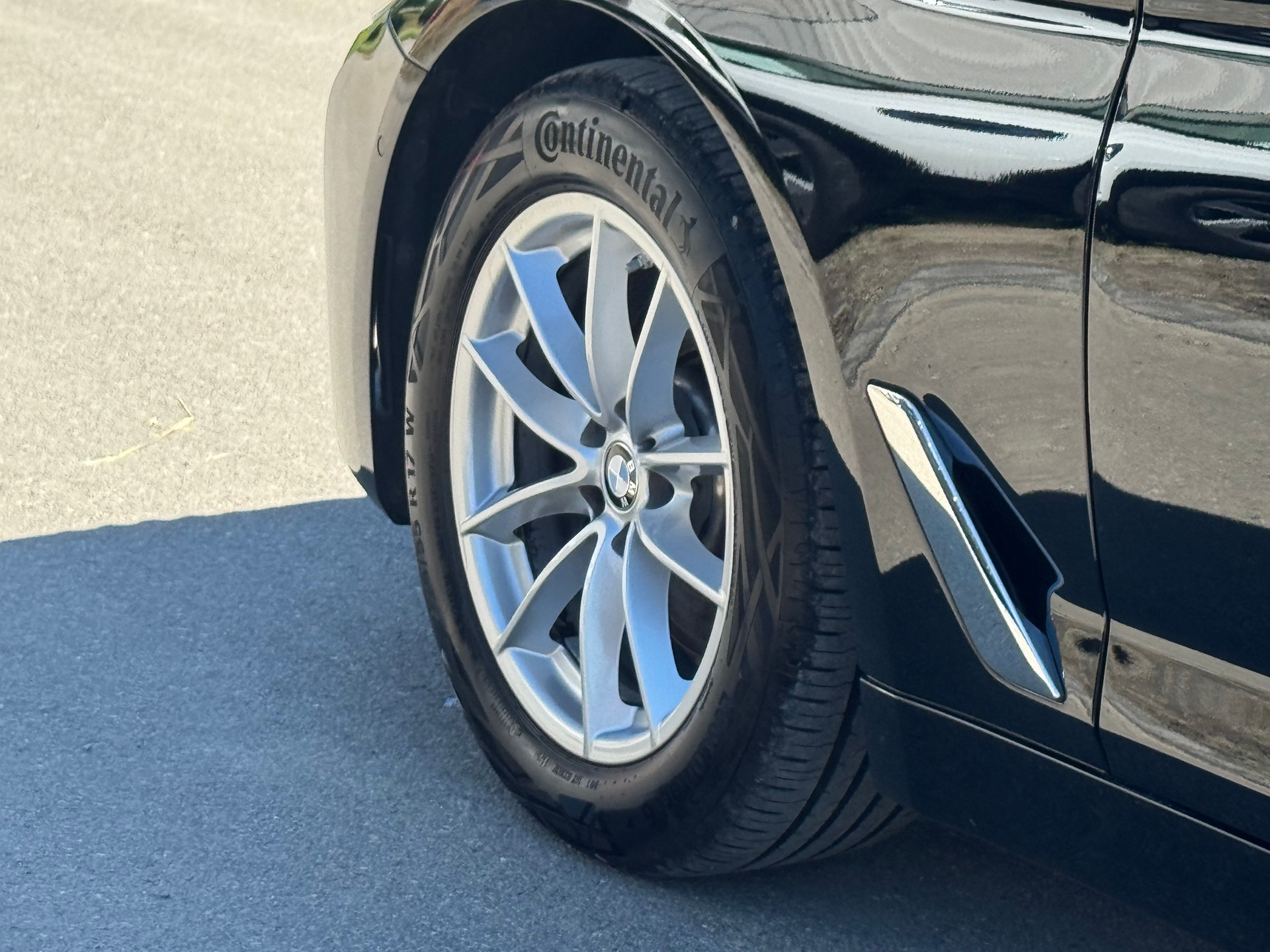 BMW 520d xDrive 48V Touring Luxury Steptronic-image-4