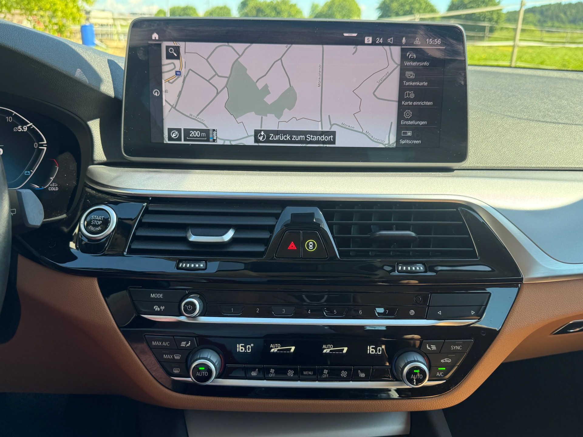 BMW 520d xDrive 48V Touring Luxury Steptronic-image-10