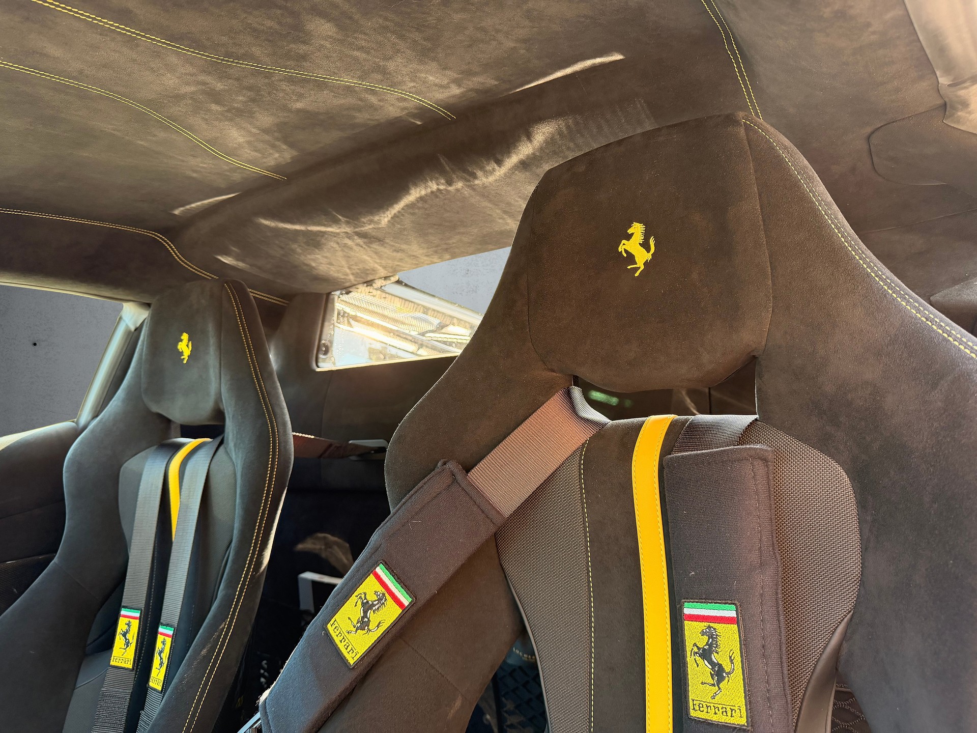 FERRARI 488 Pista 3.9 V8-image-17