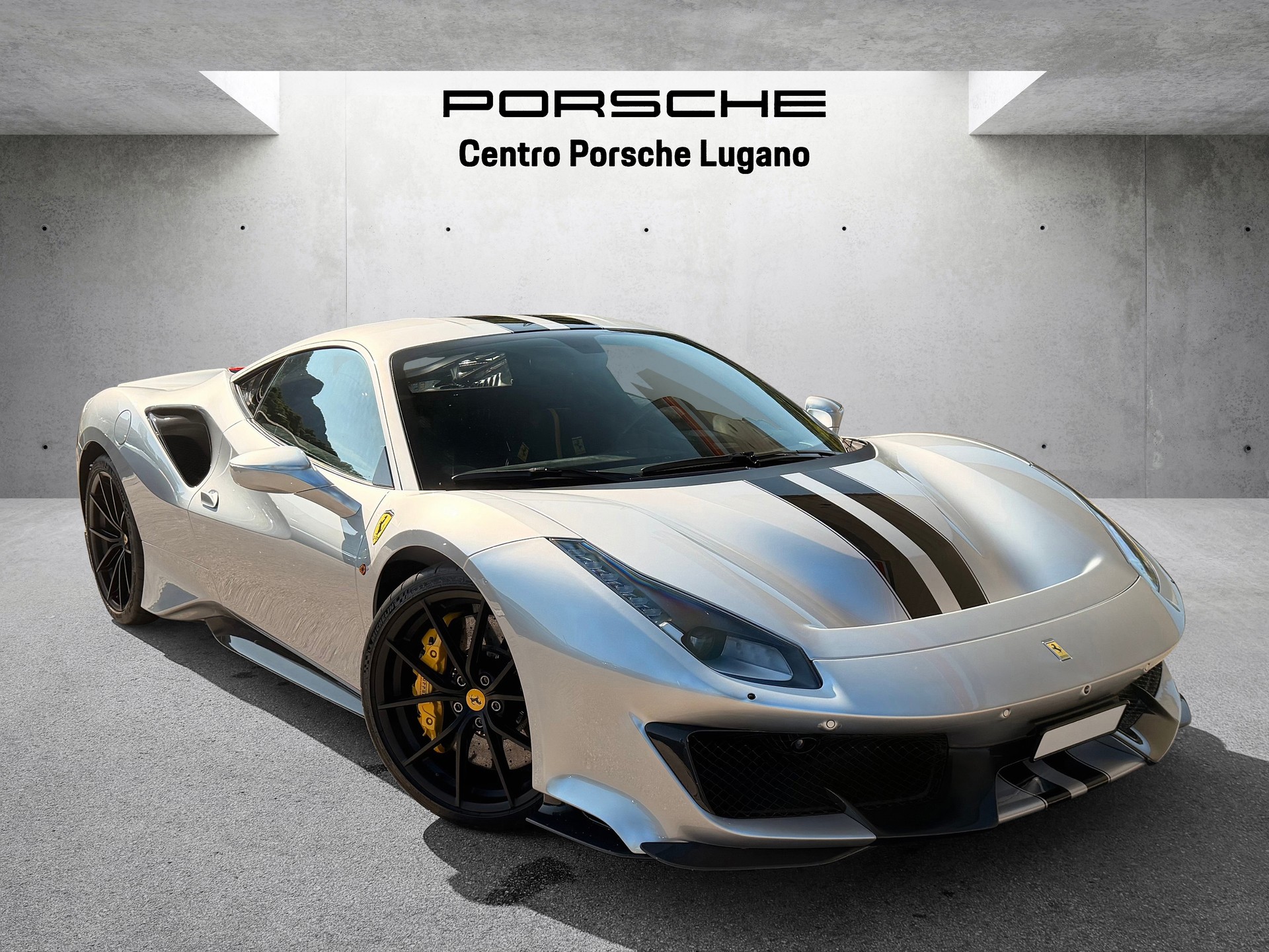 FERRARI 488 Pista 3.9 V8