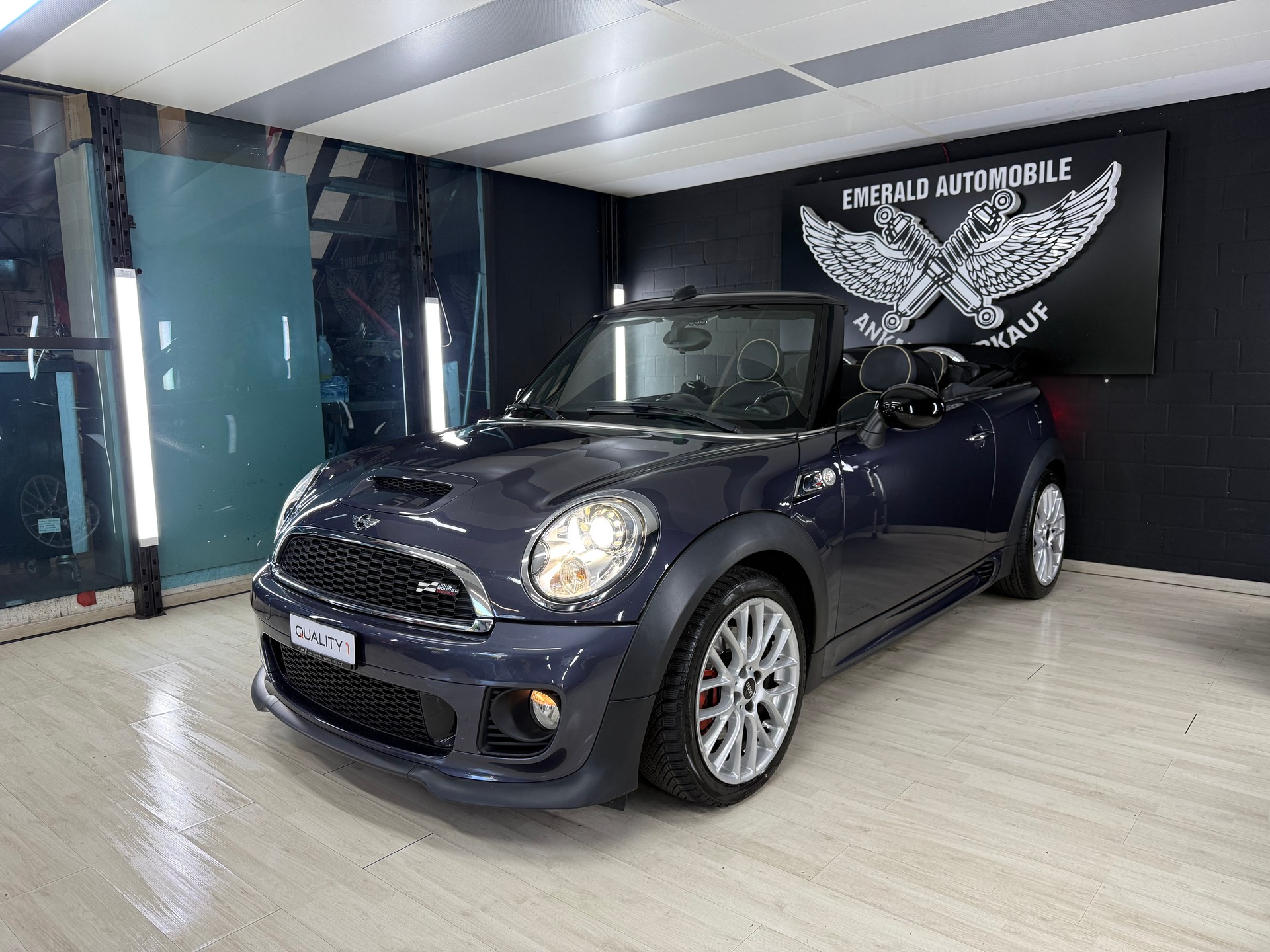 MINI JOHN COOPER WORKS-image-2