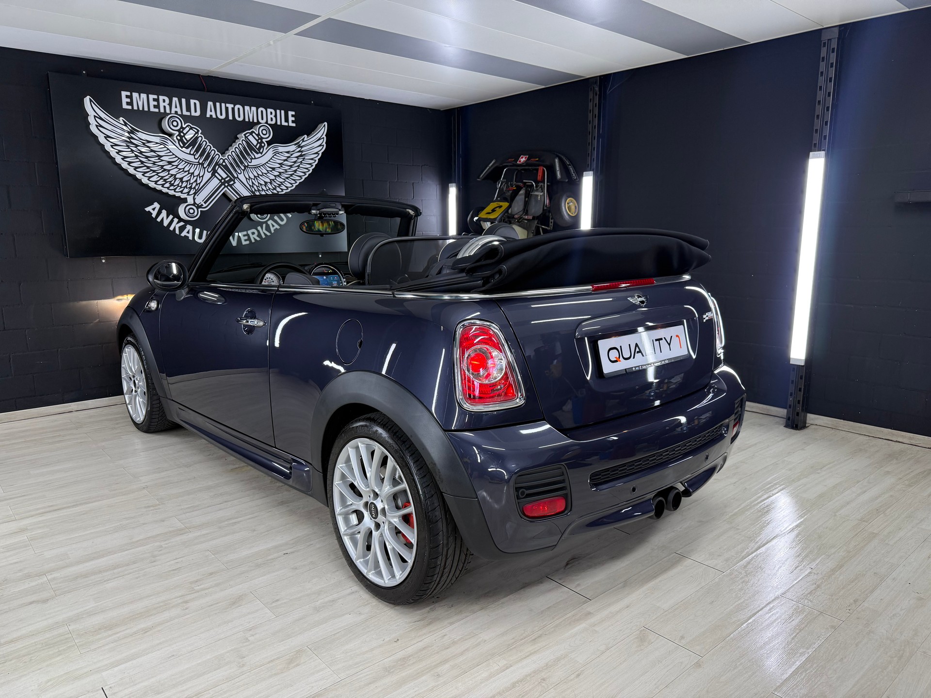 MINI JOHN COOPER WORKS-image-3