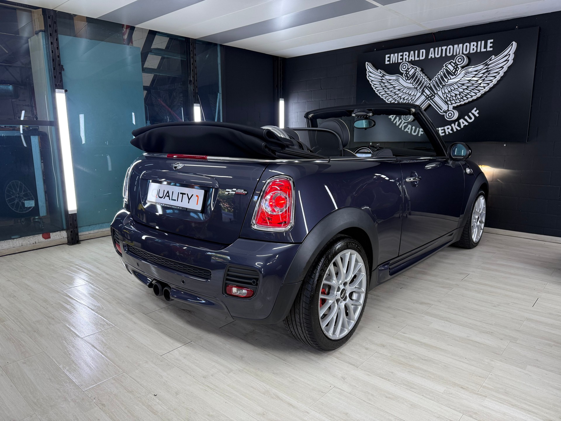 MINI JOHN COOPER WORKS-image-5
