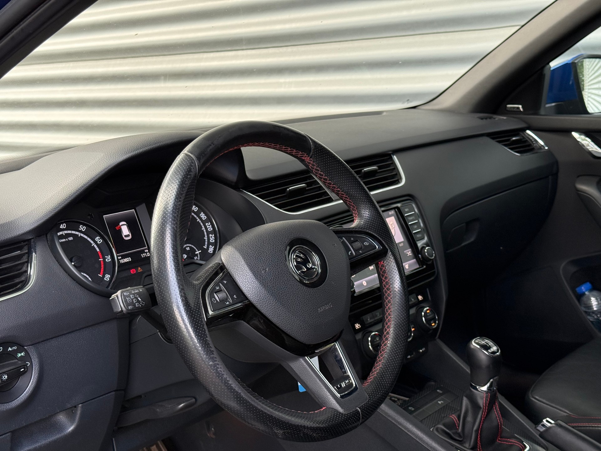 SKODA Octavia Combi 2.0 TSI RS-image-7