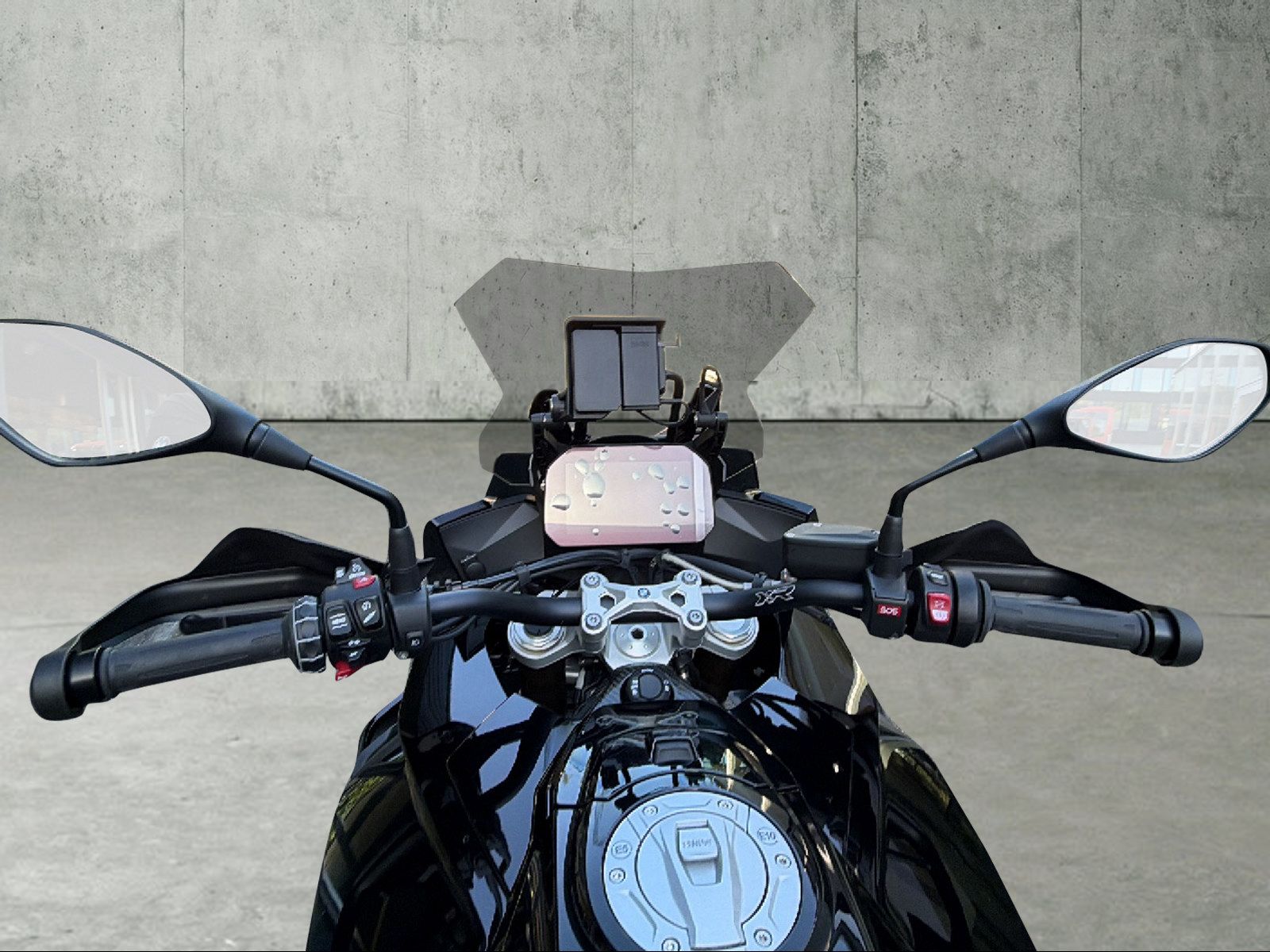 BMW S 1000 XR-image-4