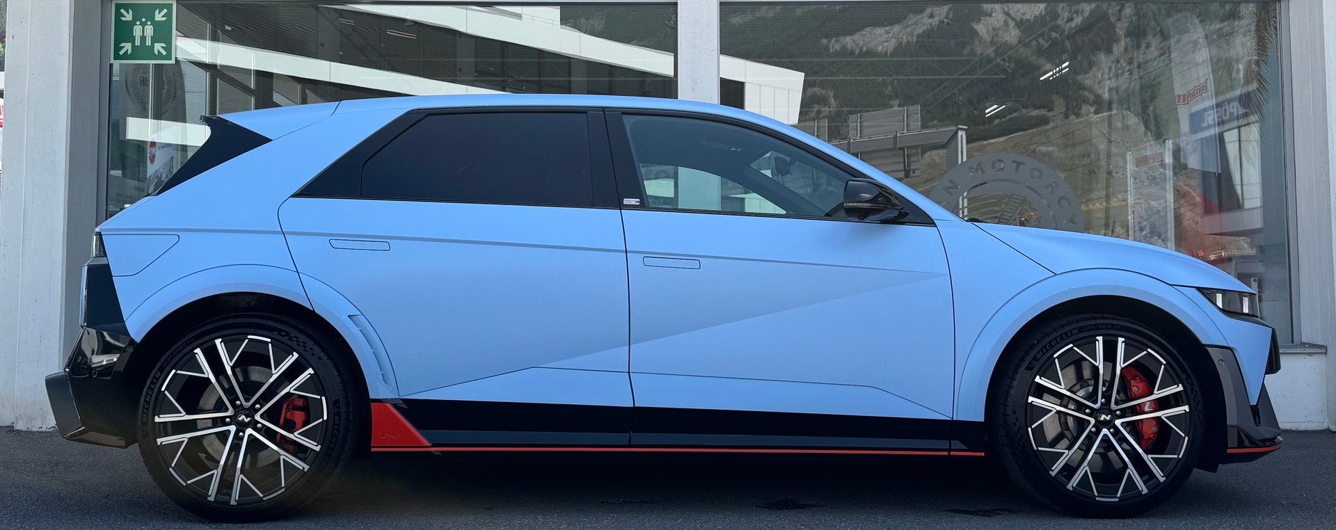 HYUNDAI Ioniq 5 N 84kWh 4WD-image-1