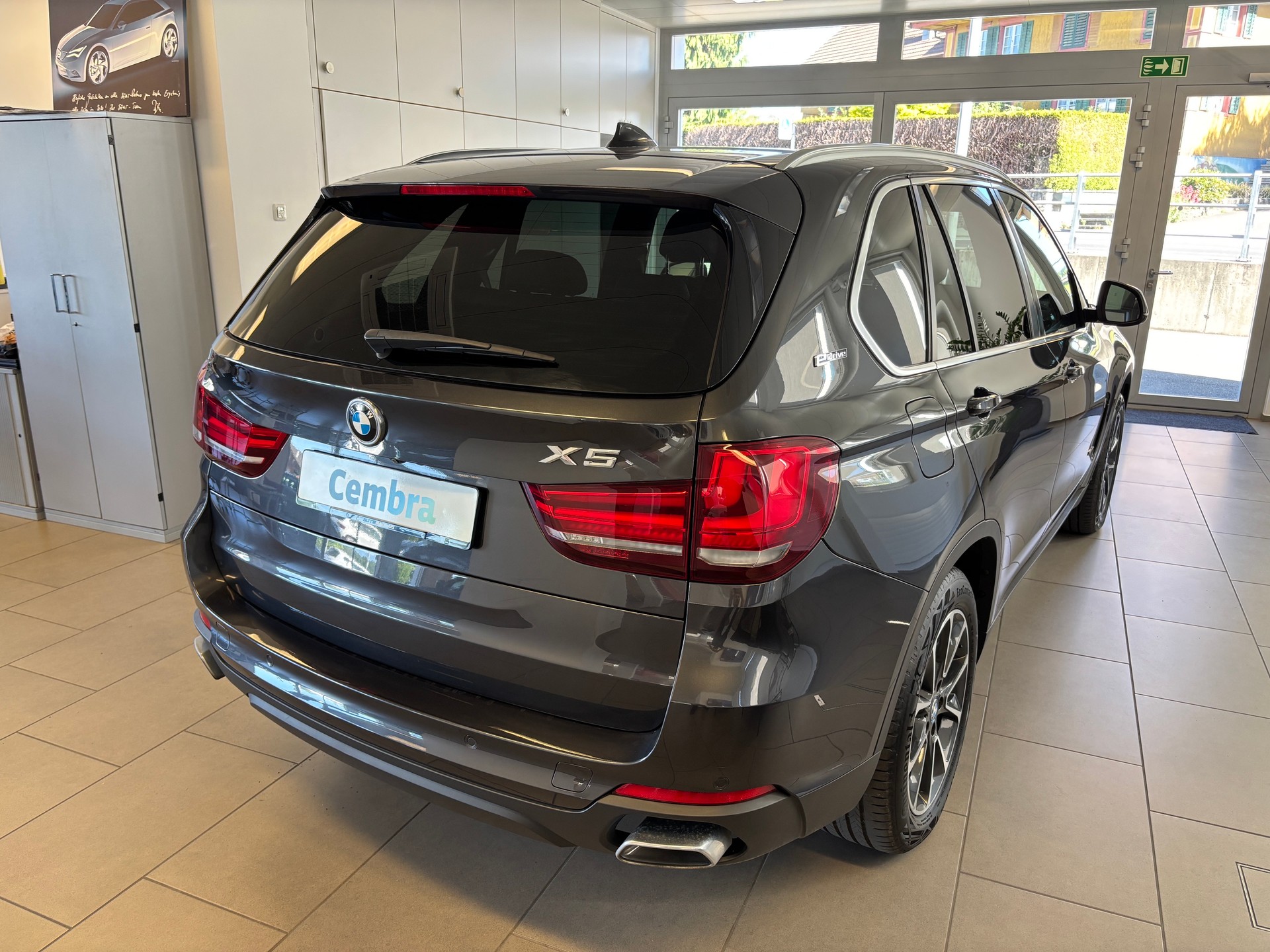 BMW X5 xDrive 40e iPerformance Steptronic-showroom-element-2