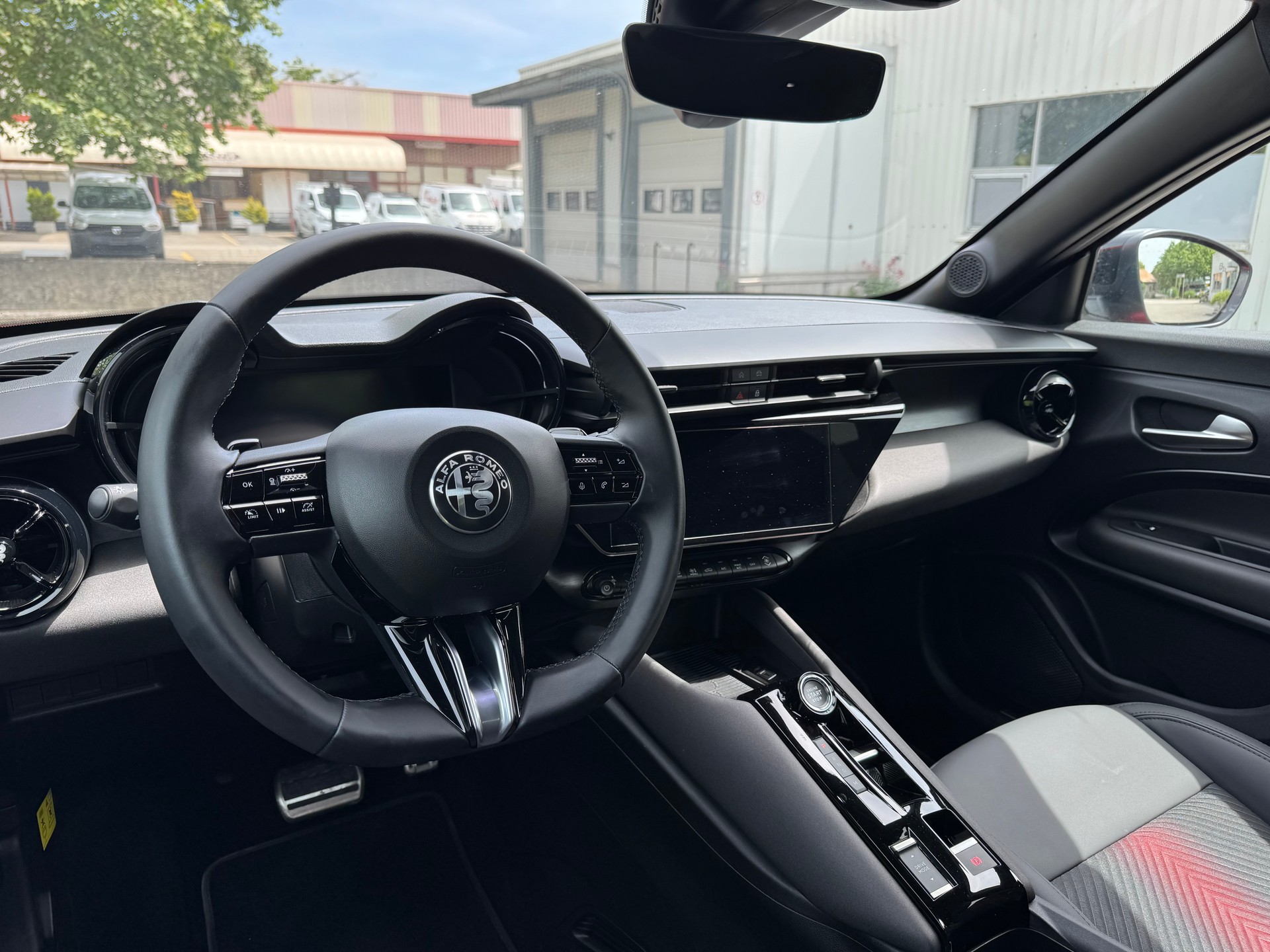 ALFA ROMEO Junior 1.2 48V Hybrid Speciale-image-8