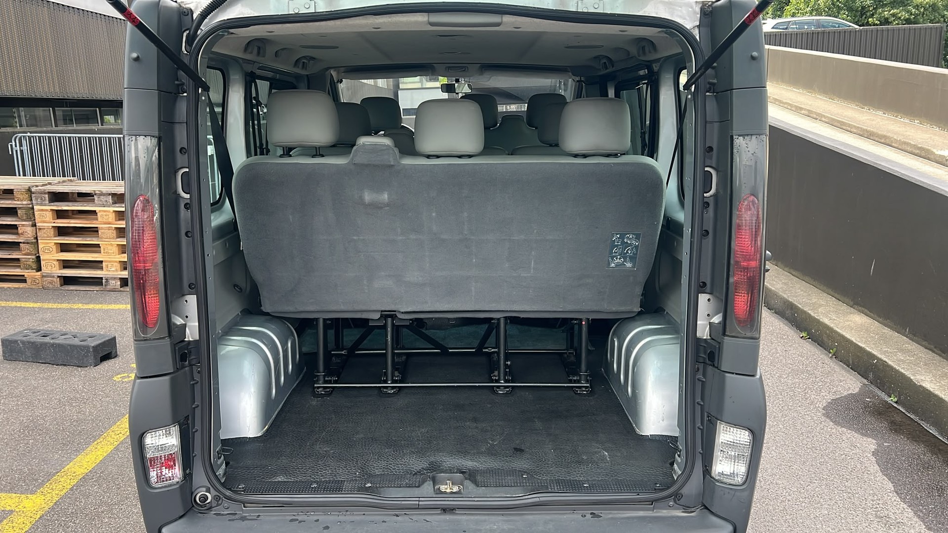 OPEL Vivaro 1.9 CDTI 2.9t-image-16